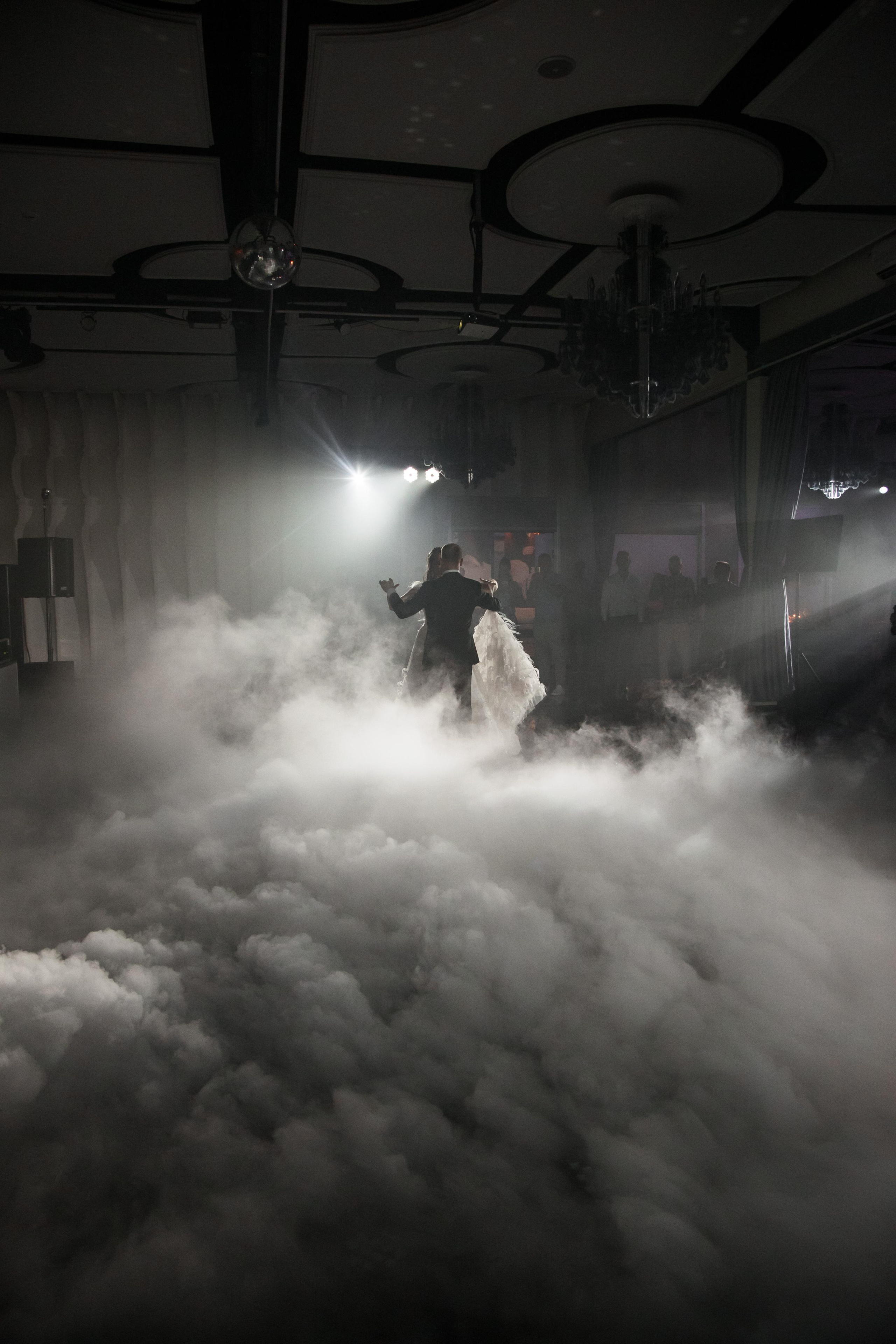 Тимур и Екатерина, Мона-Хотел. Свадебный и репортажный фотограф (Москва, Королев и другие)