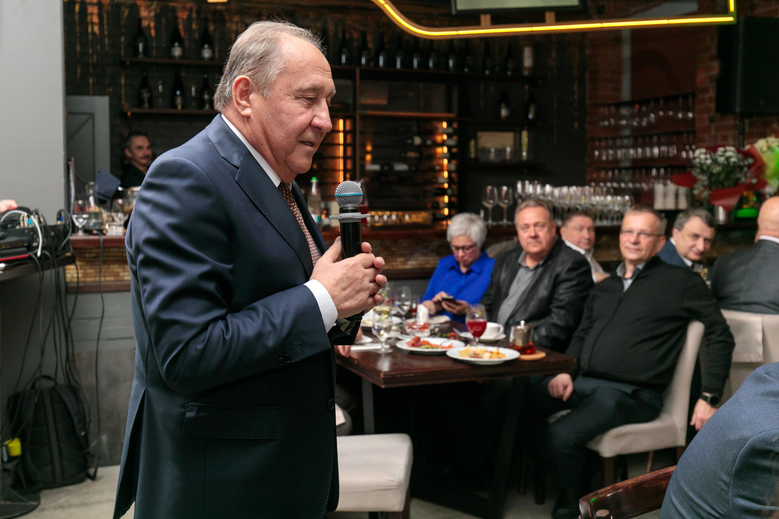 Частные мероприятия. Брук Артём