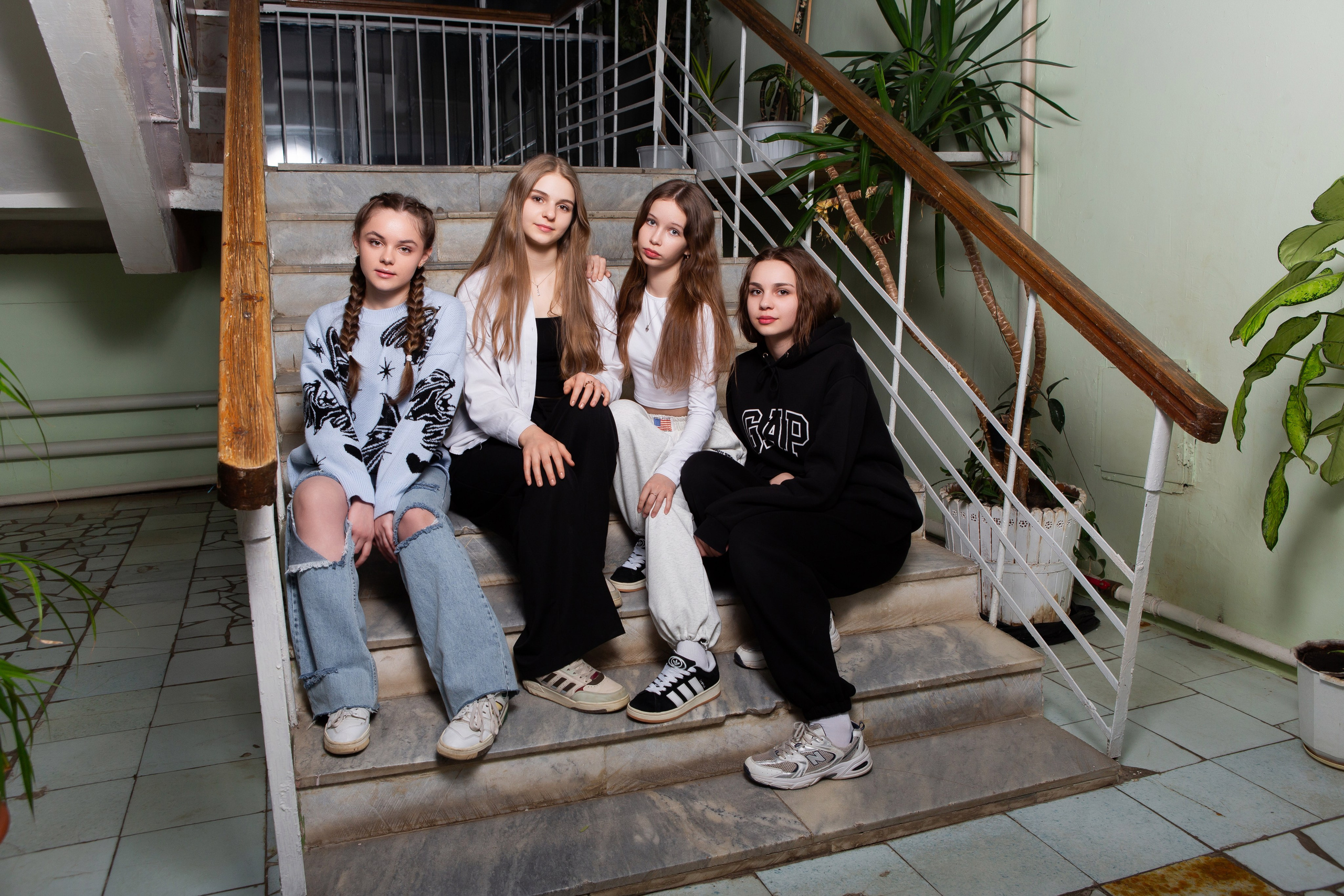 ОТВЯЗНАЯ СЪЕМКА В КЛАССЕ (9 КЛАСС). Профессиональный фотограф в Мценске и Орловской области