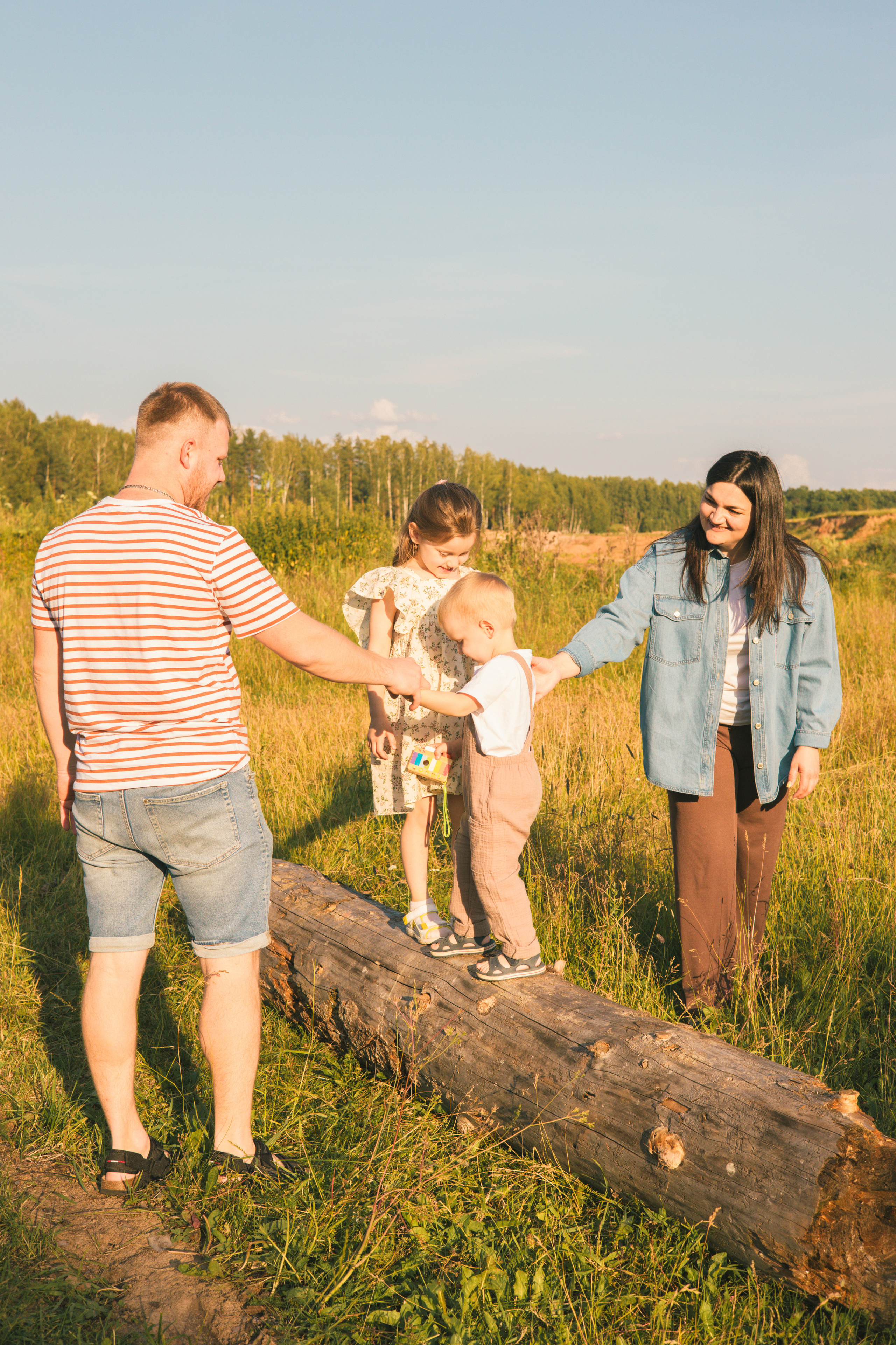 Ирина, Николай, Варя и Илюша. Семейный фотограф Москва, Раменское, Егорьевск Наталья Сидоренкова