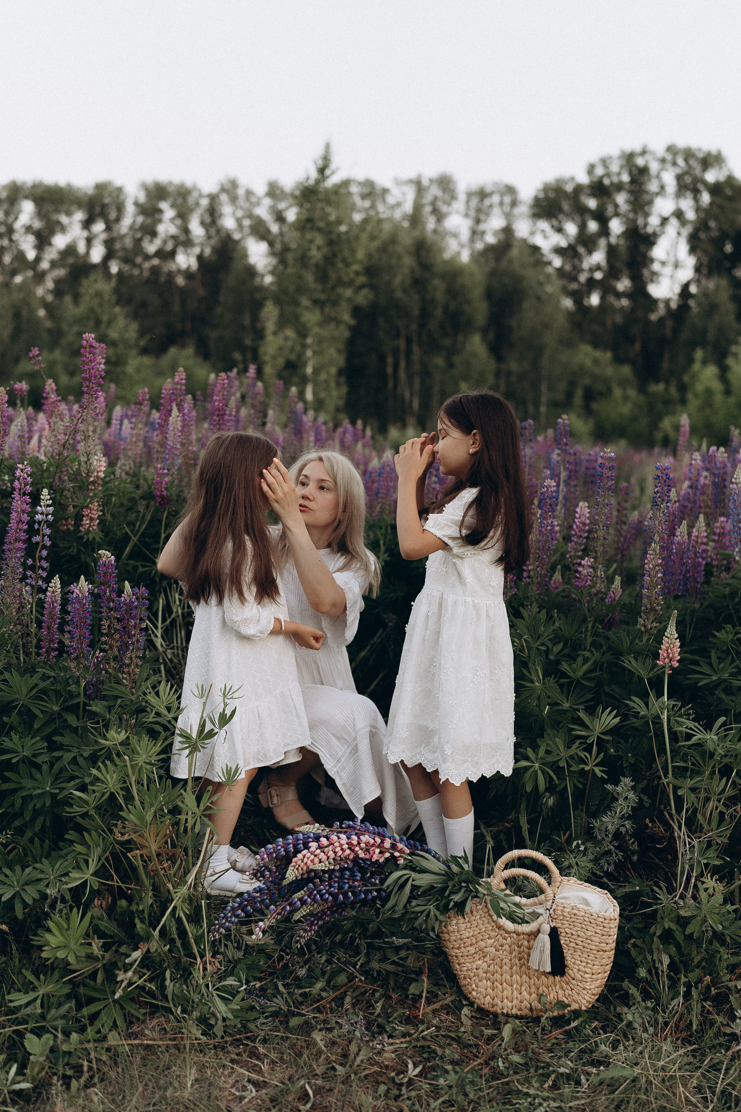 А на земле опять цветут люпины. Семейный и домашний фотограф в Уфе Ирина Гарасюта