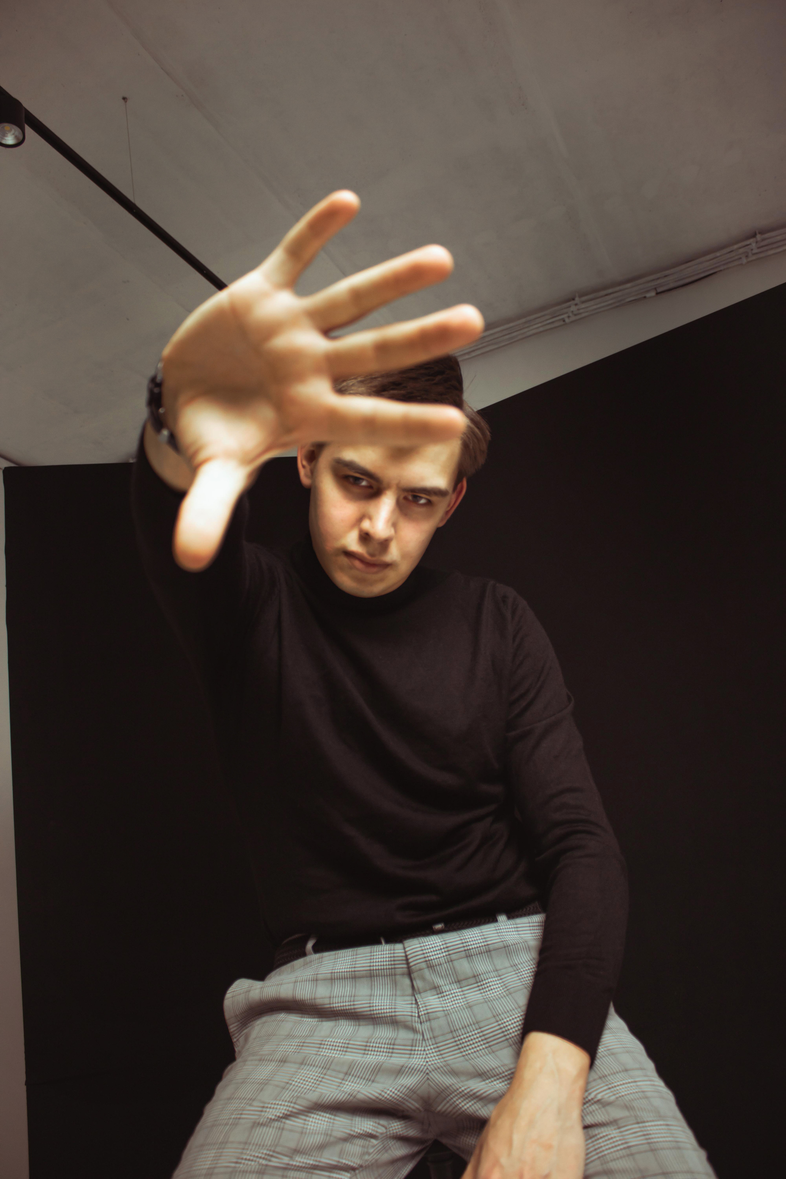 Лев. Фотограф Никита Медведев