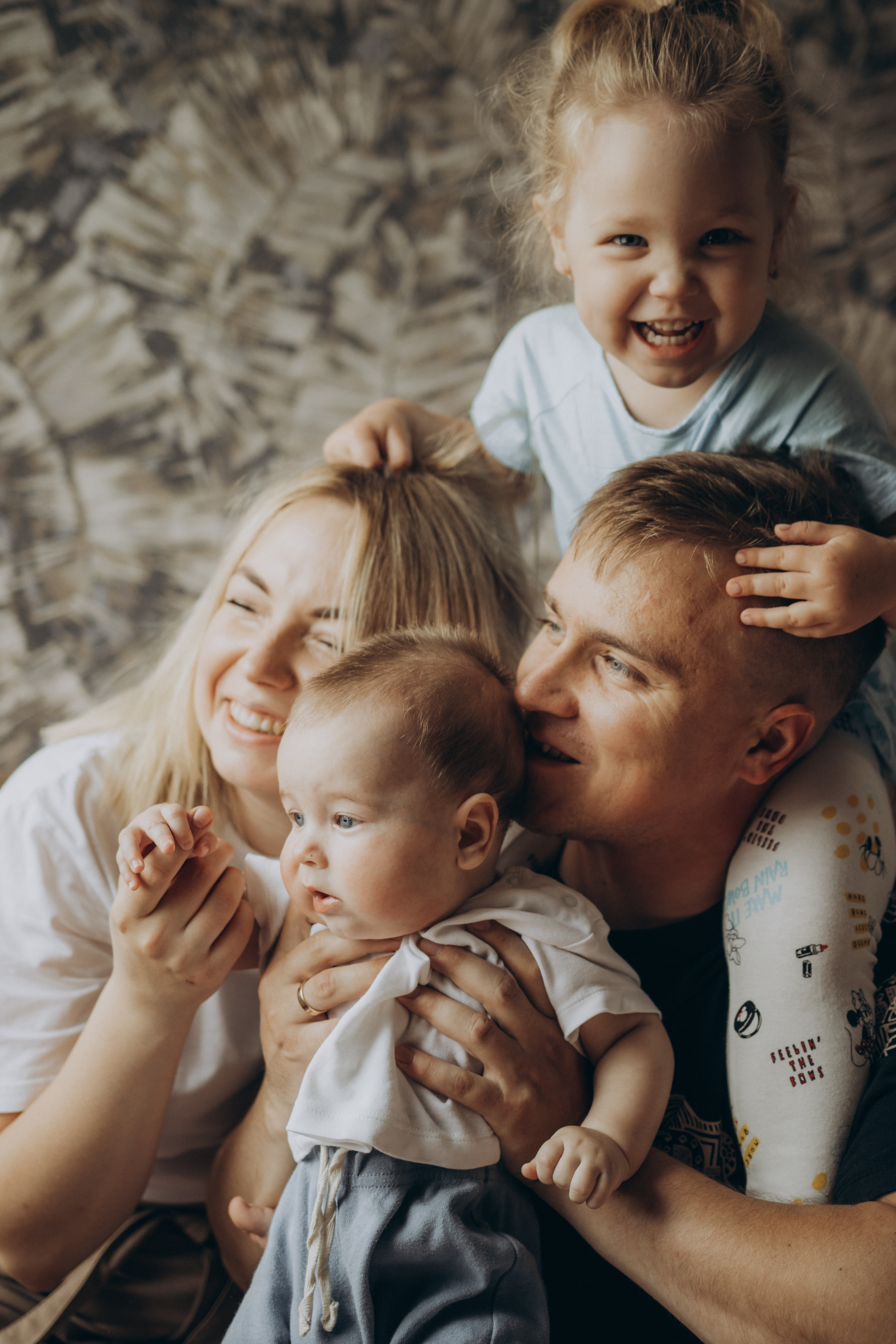 Фотосессия «Дома уютнее». Семейный фотограф в Магнитогорске Алина Рыжова