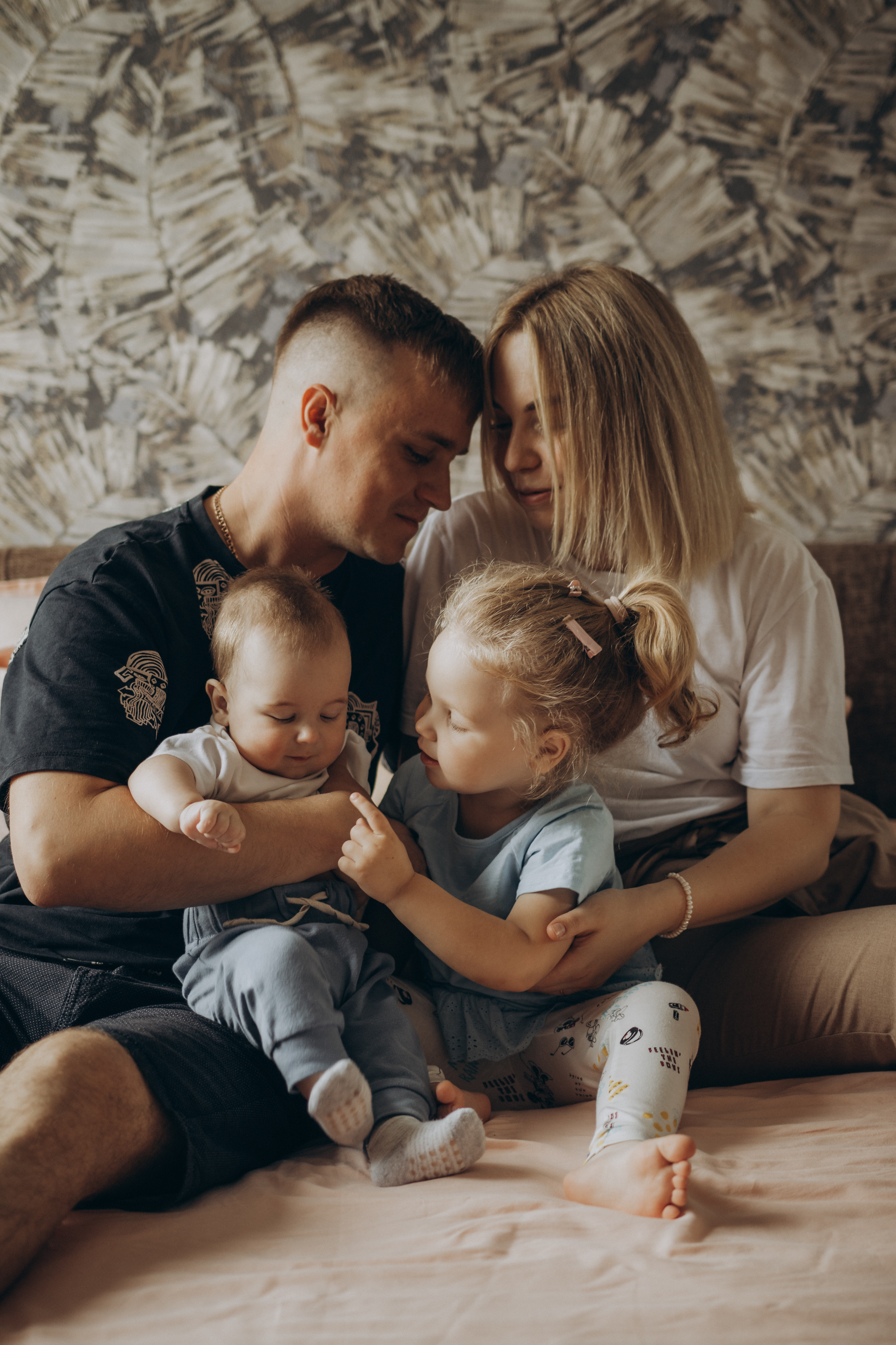 Фотосессия «Дома уютнее». Семейный фотограф в Магнитогорске Алина Рыжова