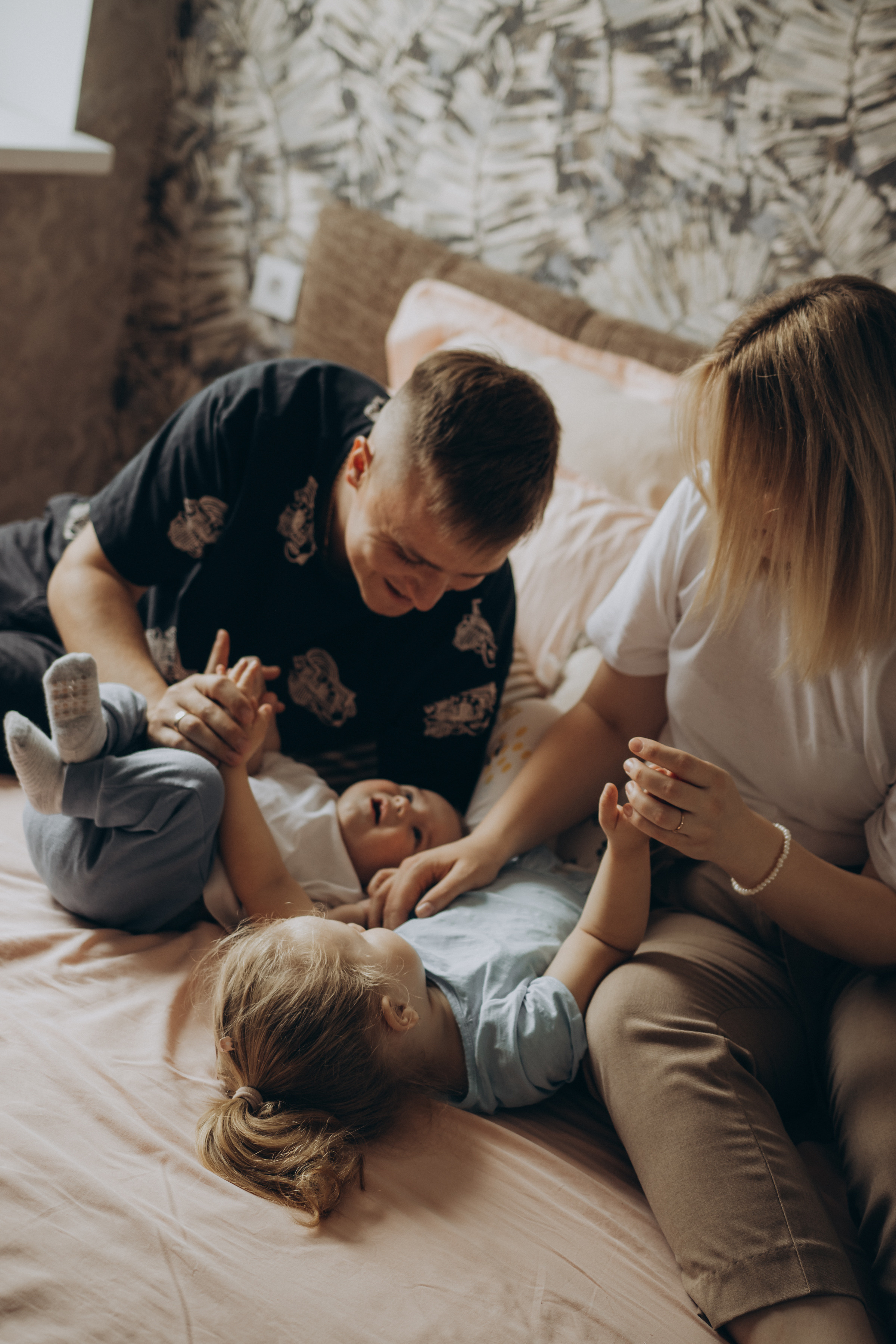 Фотосессия «Дома уютнее». Семейный фотограф в Магнитогорске Алина Рыжова