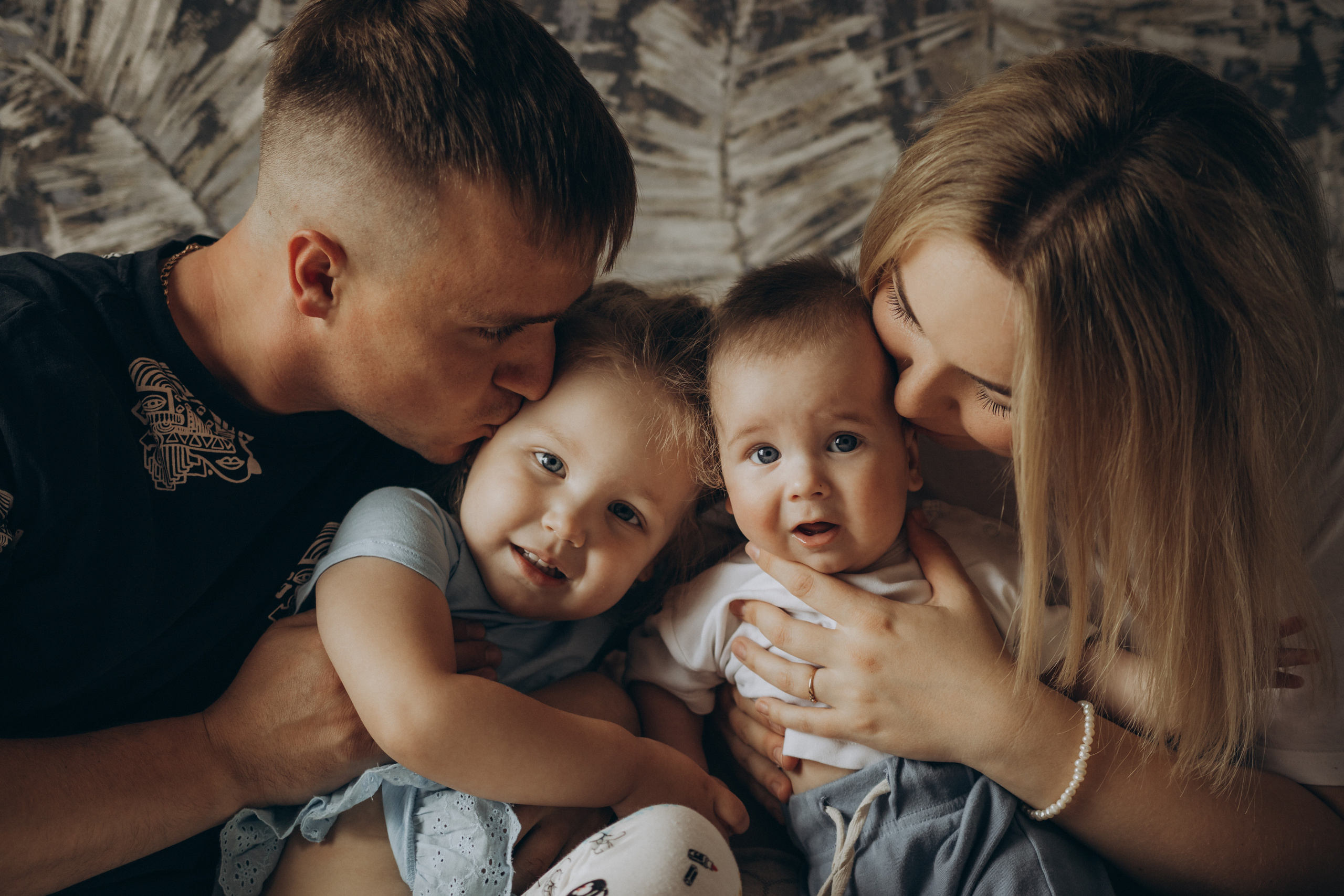 Фотосессия «Дома уютнее». Семейный фотограф в Магнитогорске Алина Рыжова