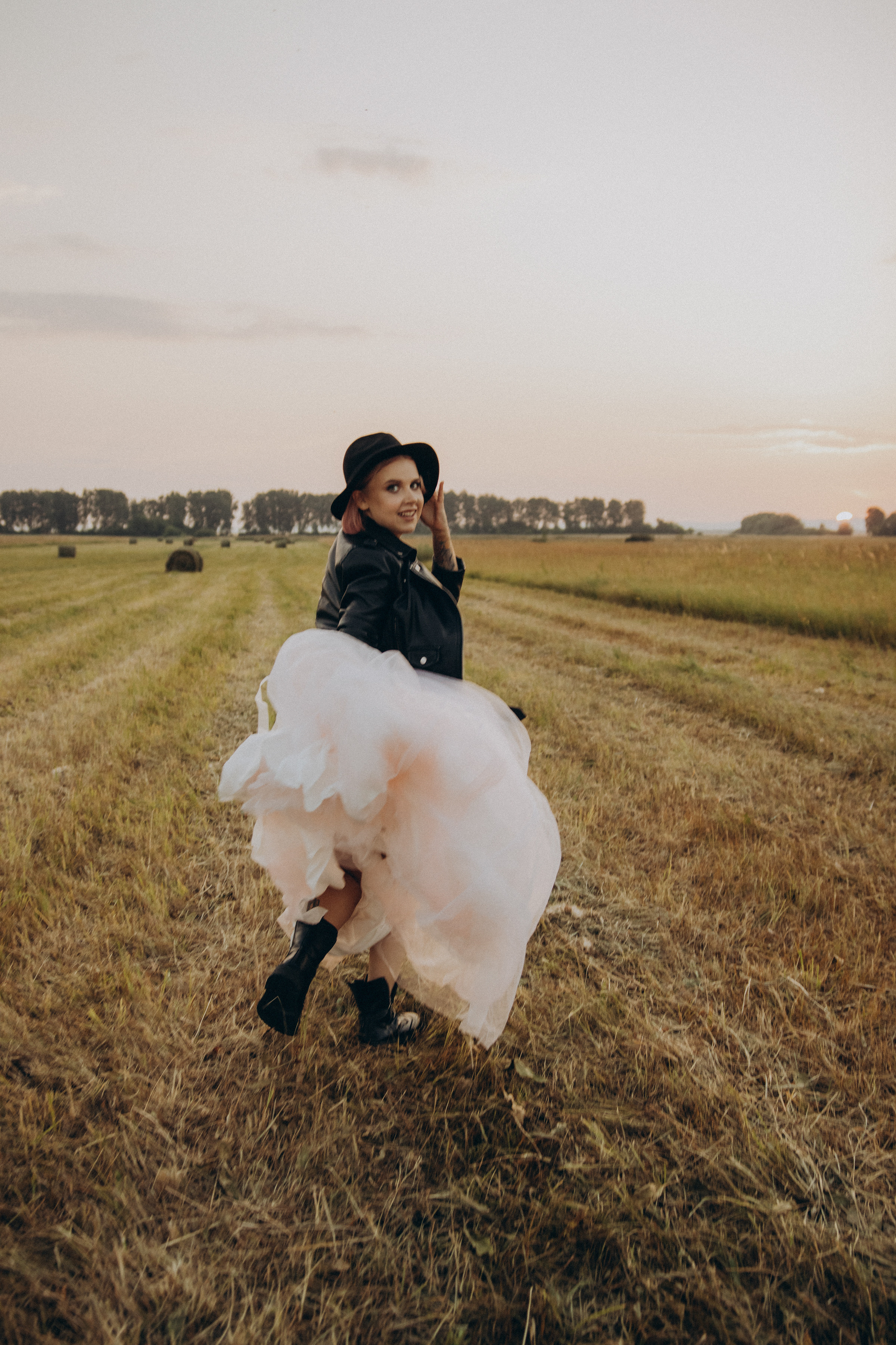 Фотосессия «Лето, любовь, сено». Семейный фотограф в Магнитогорске Алина Рыжова