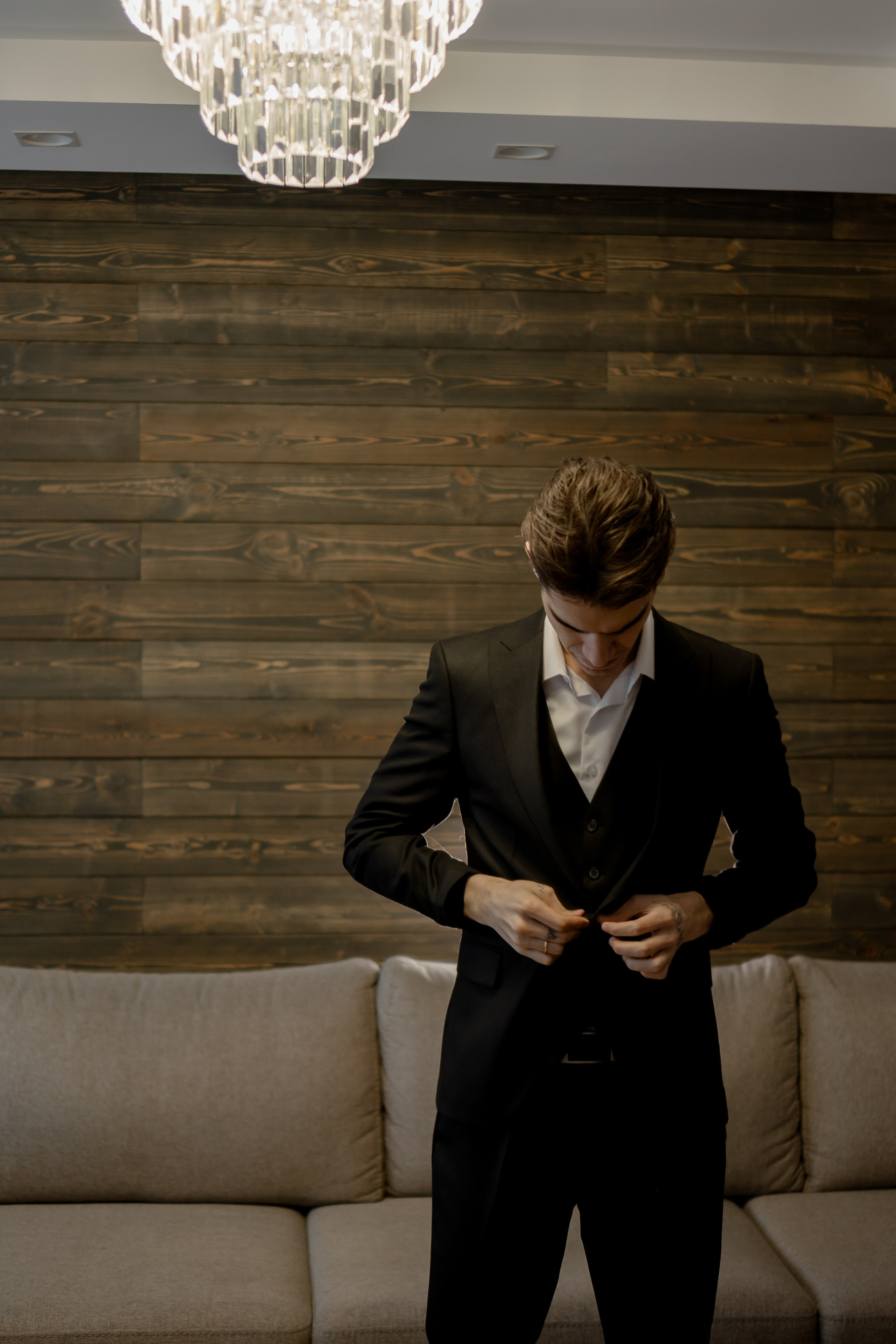 СВАДЕБНАЯ СЬЕМКА СБОРОВ В ОТЕЛЕ И ВЫЕЗД НА ЦЕРЕМОНИЮ (СНЯТО В СИБИРЕ В НИЖНЕВАРТОВСКЕ). Профессиональный фотограф, Санкт-Петербург — Виктория Богомолова