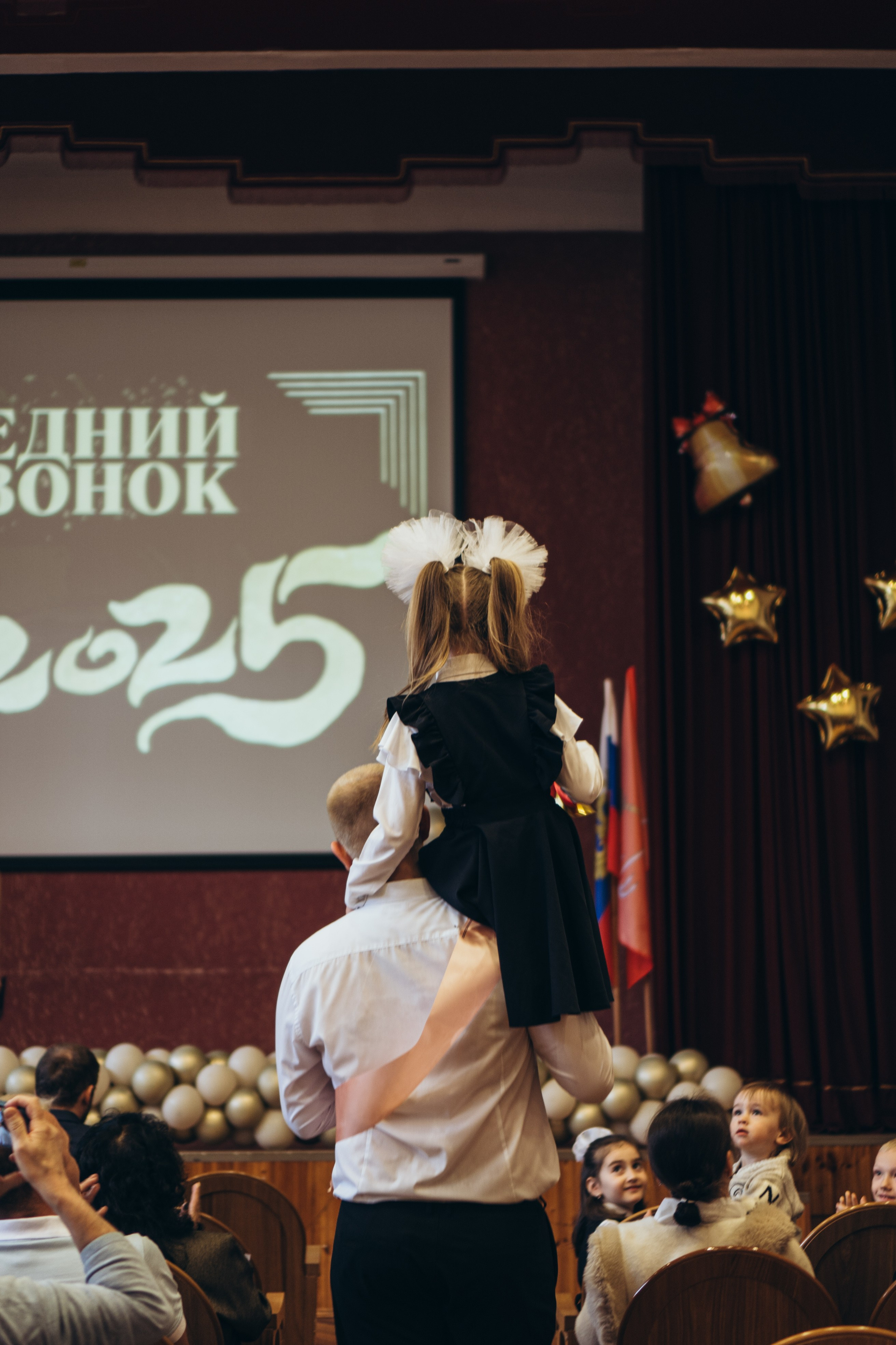 ПОСЛЕДНИЙ ЗВОНОК. Профессиональный фотограф, Санкт-Петербург — Виктория Богомолова