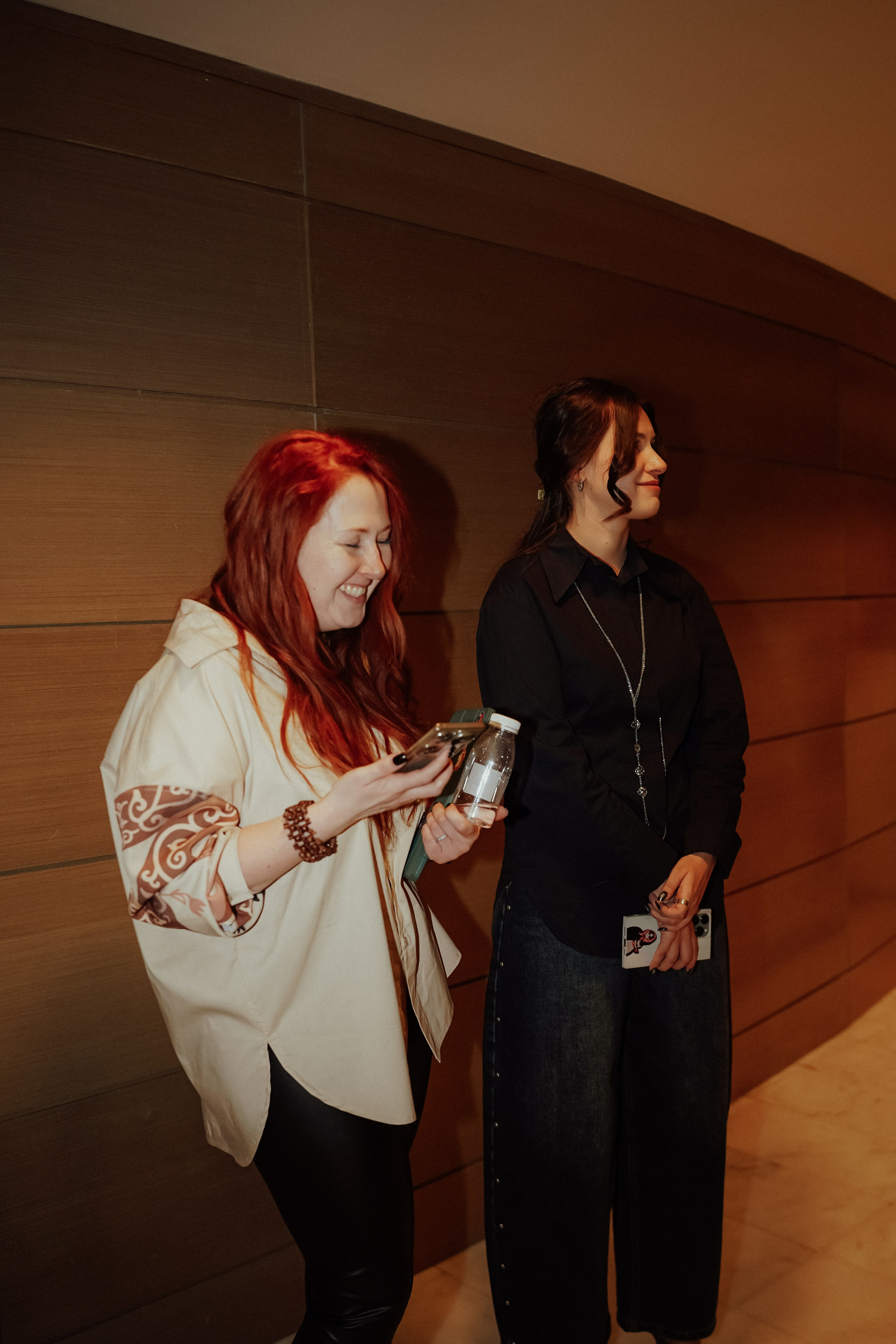 Казахстанские страницы (презентация книг). Крис Богомазова