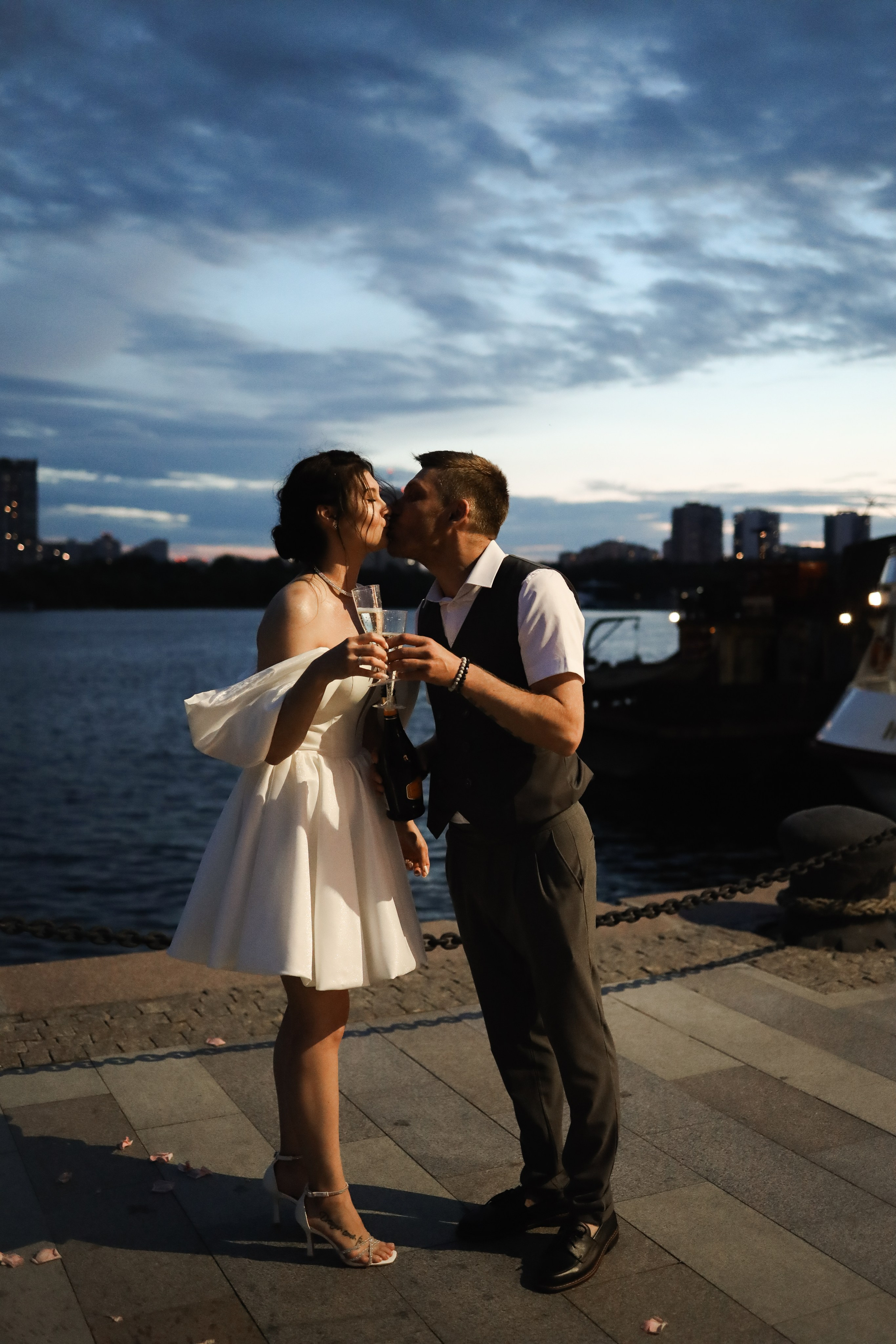 А. + С. Северный Речной вокзал, роспись и прогулка. Семейный и lovestory фотограф в Москве Светлана Коняхина
