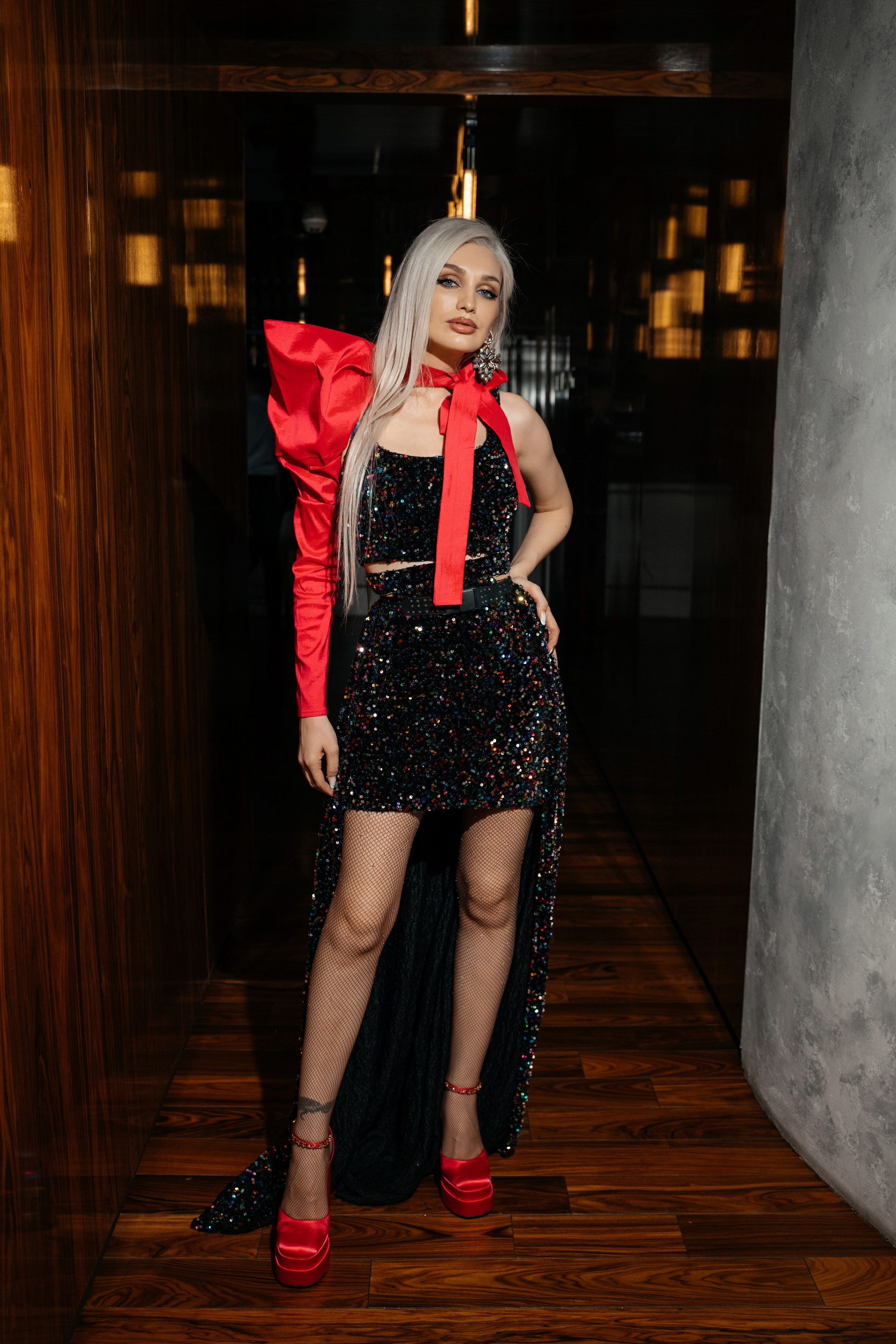 8 марта (пятница). BENUAR Restaurant