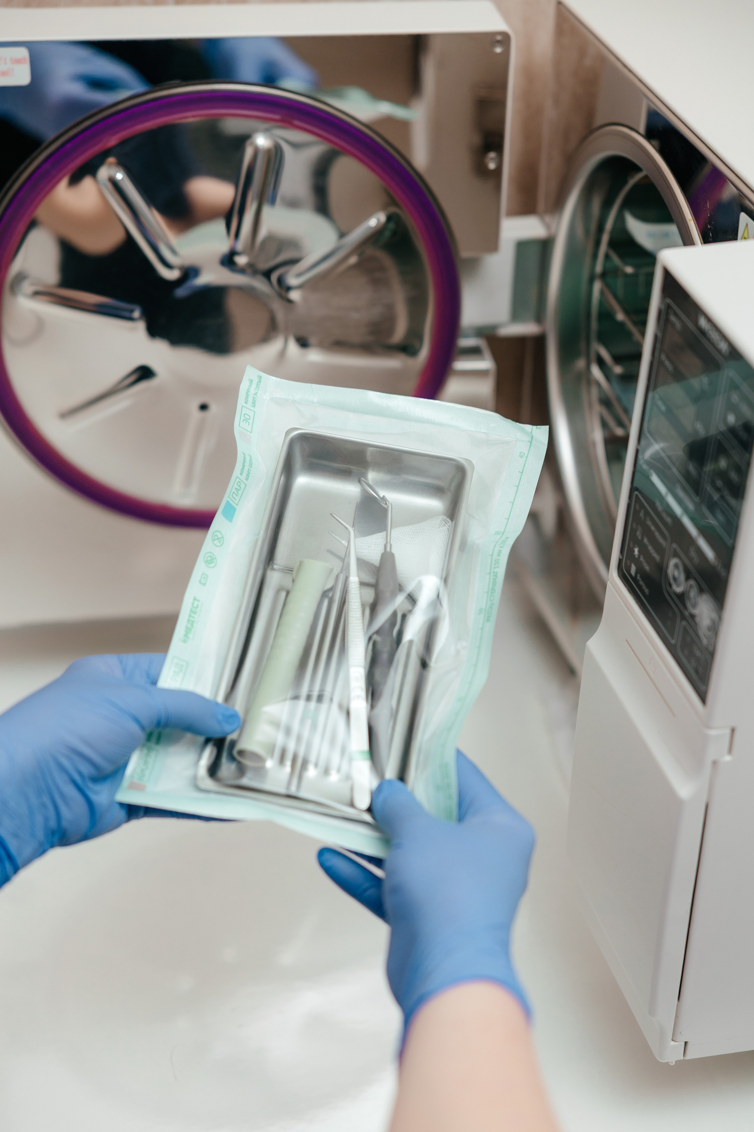 Фотосъемка стоматологии в Екатеринбурге. Фотограф для бизнеса Константин Брусницын в Екатеринбурге