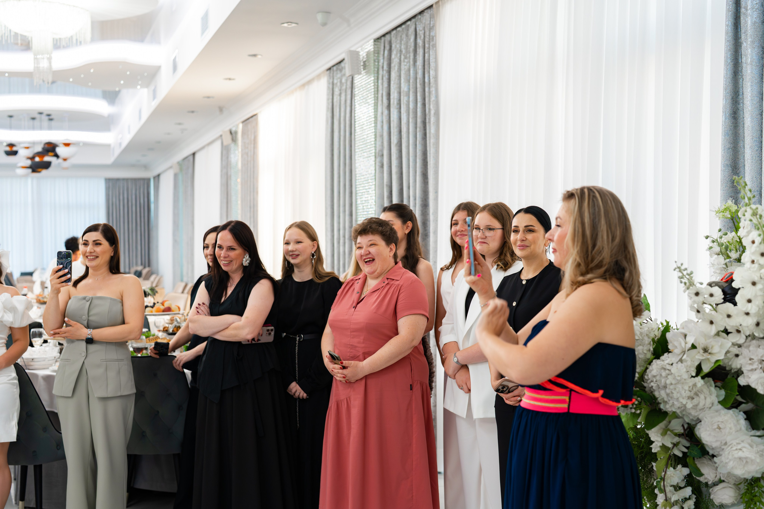 Школьный бал. Фотограф видеограф Геннадий Янбаев в Сочи, Краснодаре