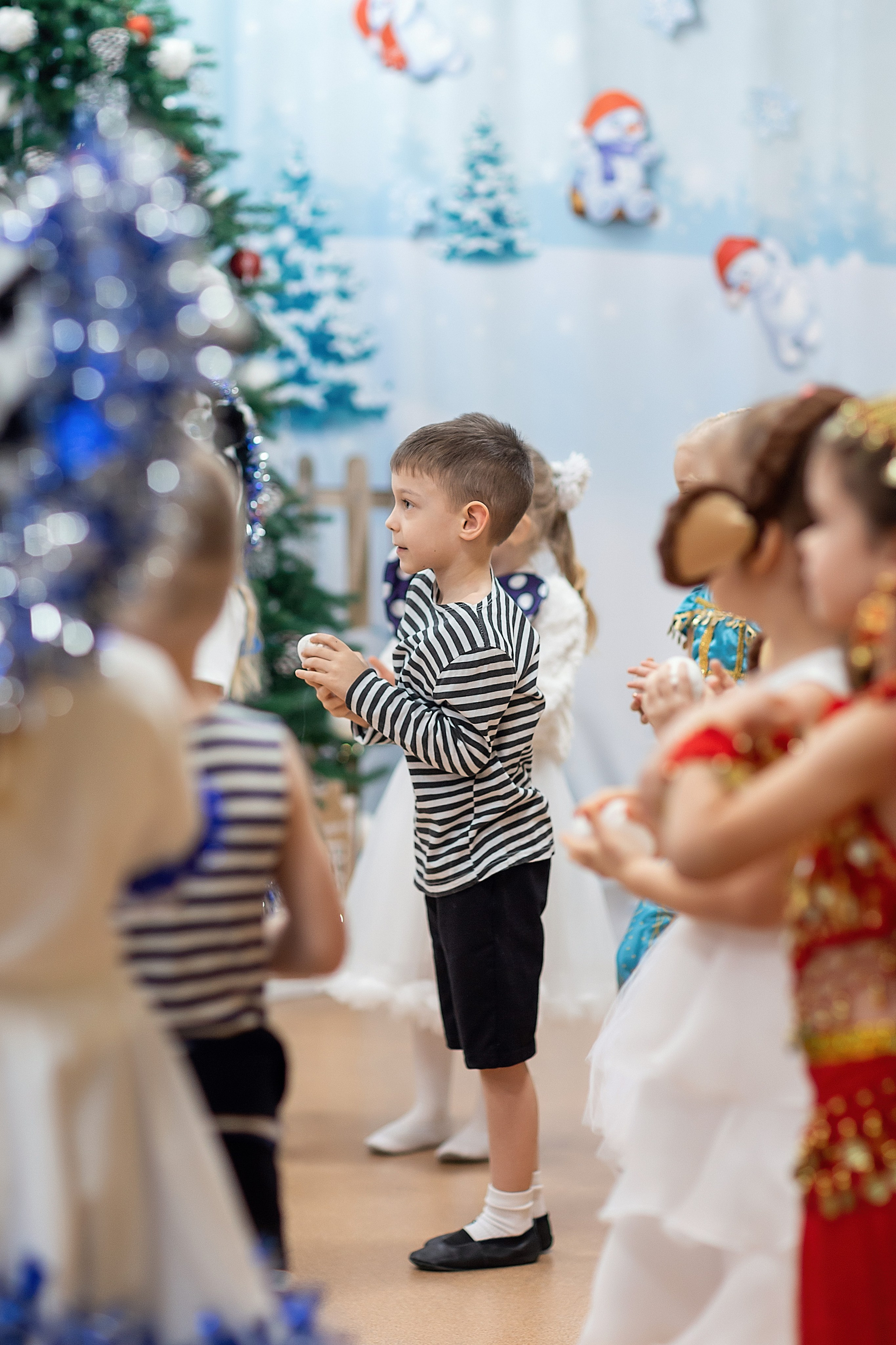 Утренник_"Веселый балаганчик» 2024. Семейный фотограф в Санкт-Петербурге