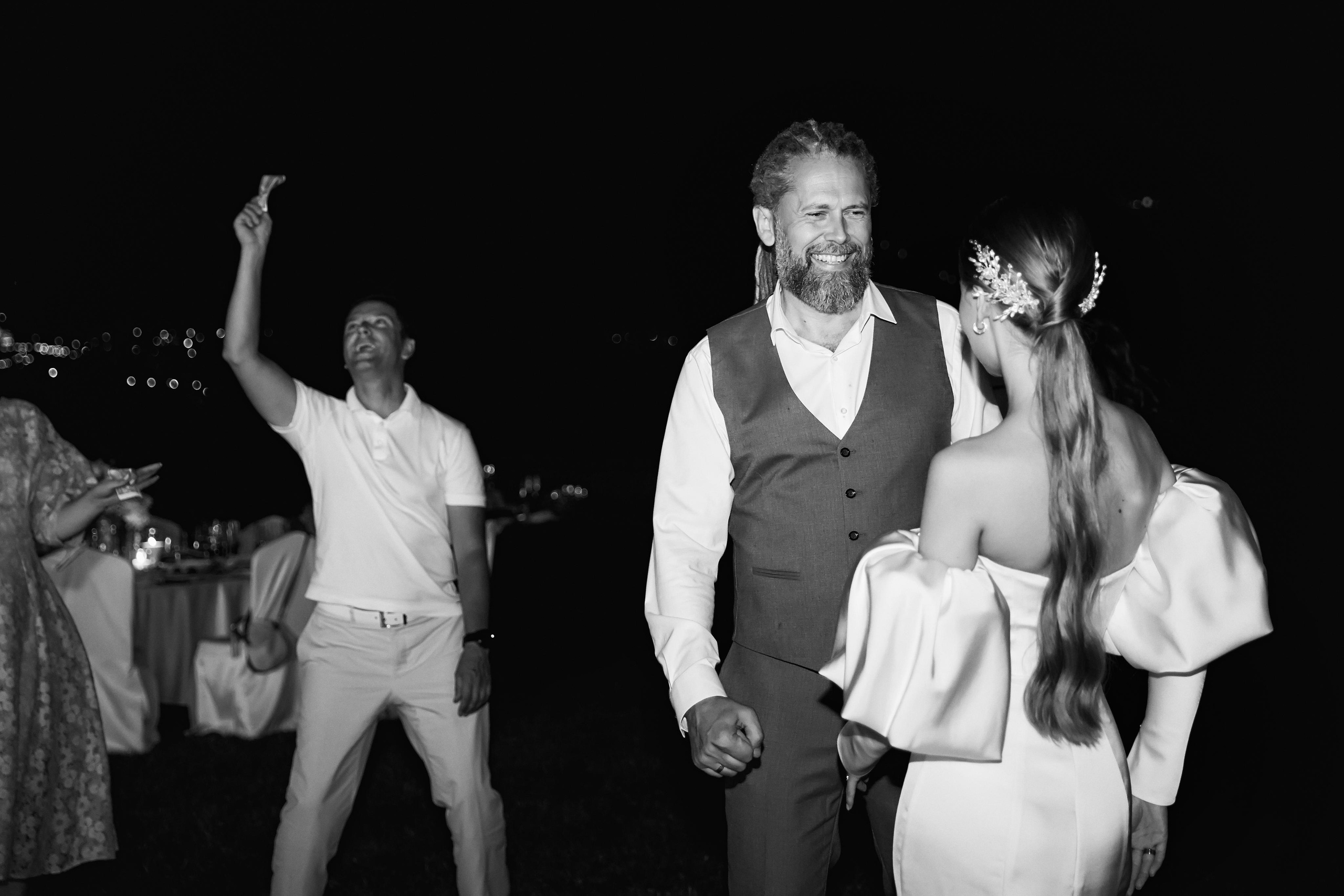 Камерная свадьба для самых близких в окружении моря, гор и гольфа!. ТВИНС СТУДИО — лучшие свадебные фотографы и видеографы в Краснодаре