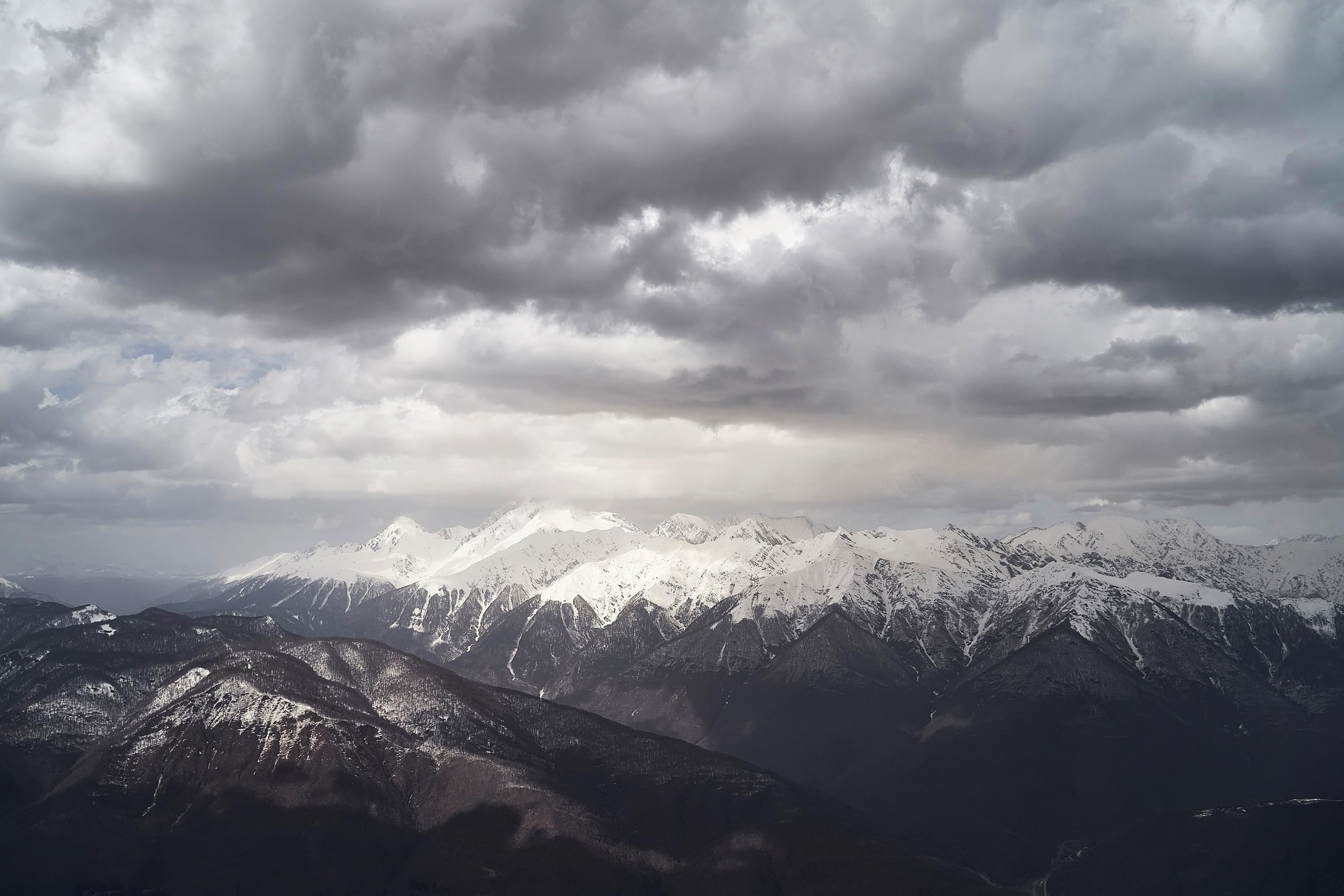 Love Story Красная Поляна. ТВИНС СТУДИО — лучшие свадебные фотографы и видеографы в Краснодаре