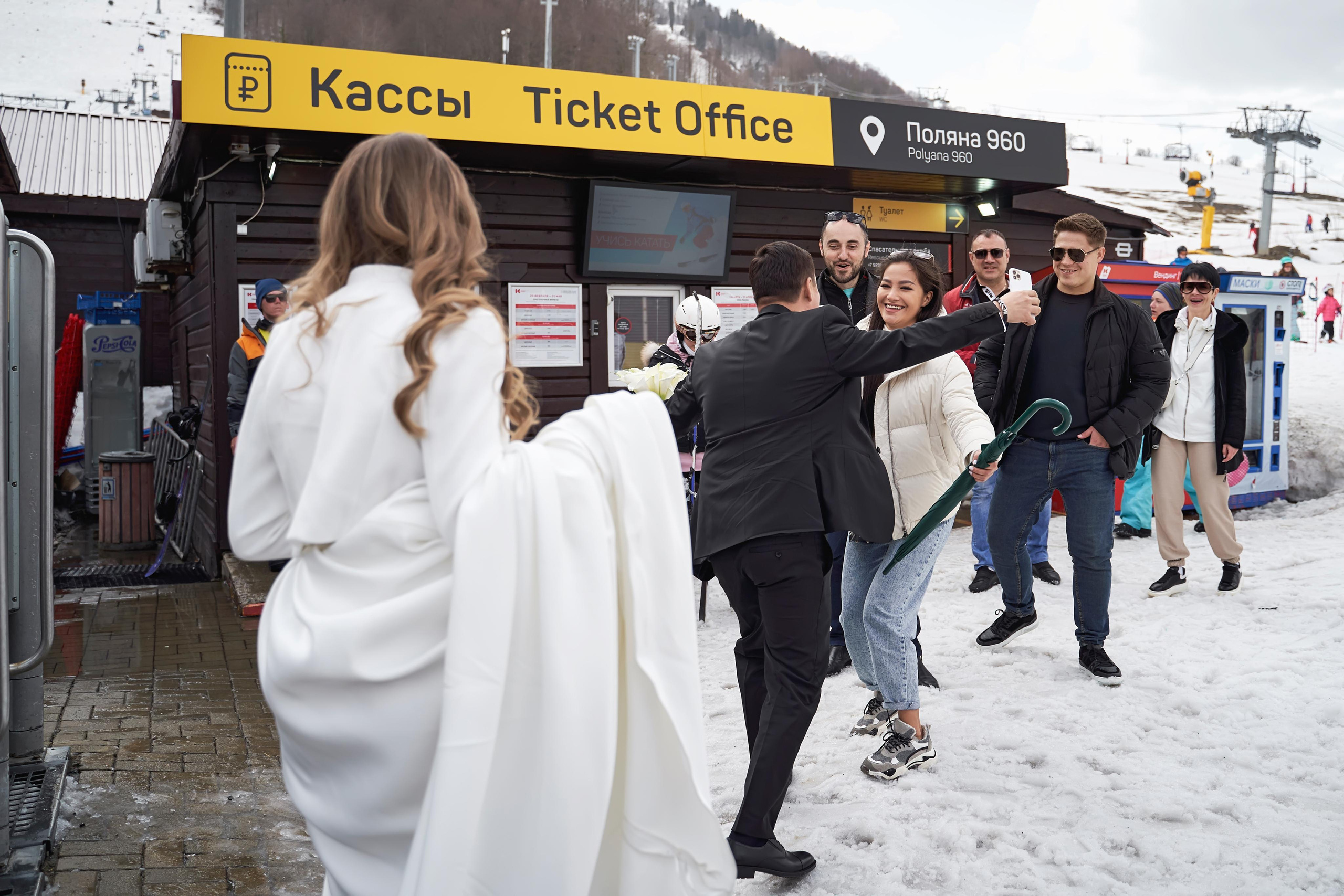 Love Story Красная Поляна. ТВИНС СТУДИО — лучшие свадебные фотографы и видеографы в Краснодаре