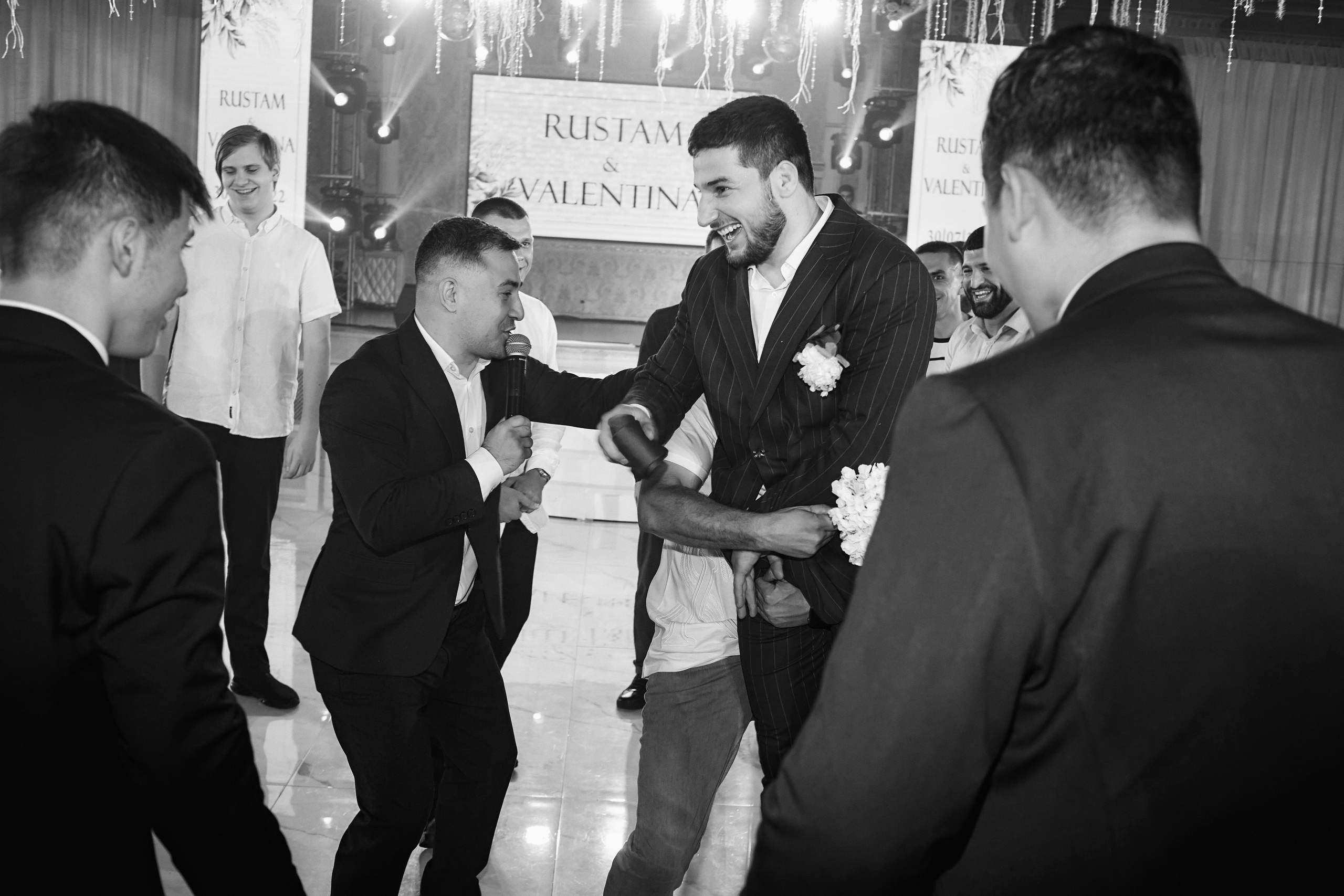 Чемпион Европы по борьбе и она скромная и умеющая бить двоечку!. ТВИНС СТУДИО — лучшие свадебные фотографы и видеографы в Краснодаре