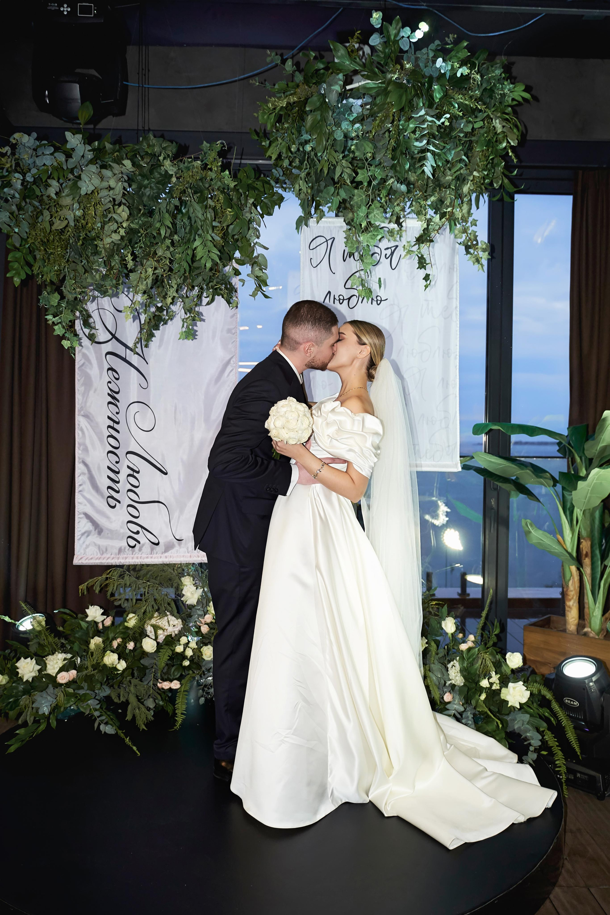 I just love you. Европа, Комо, Италия. Свадьба от TWINS STUDIO DIADEMA. ТВИНС СТУДИО — лучшие свадебные фотографы и видеографы в Краснодаре