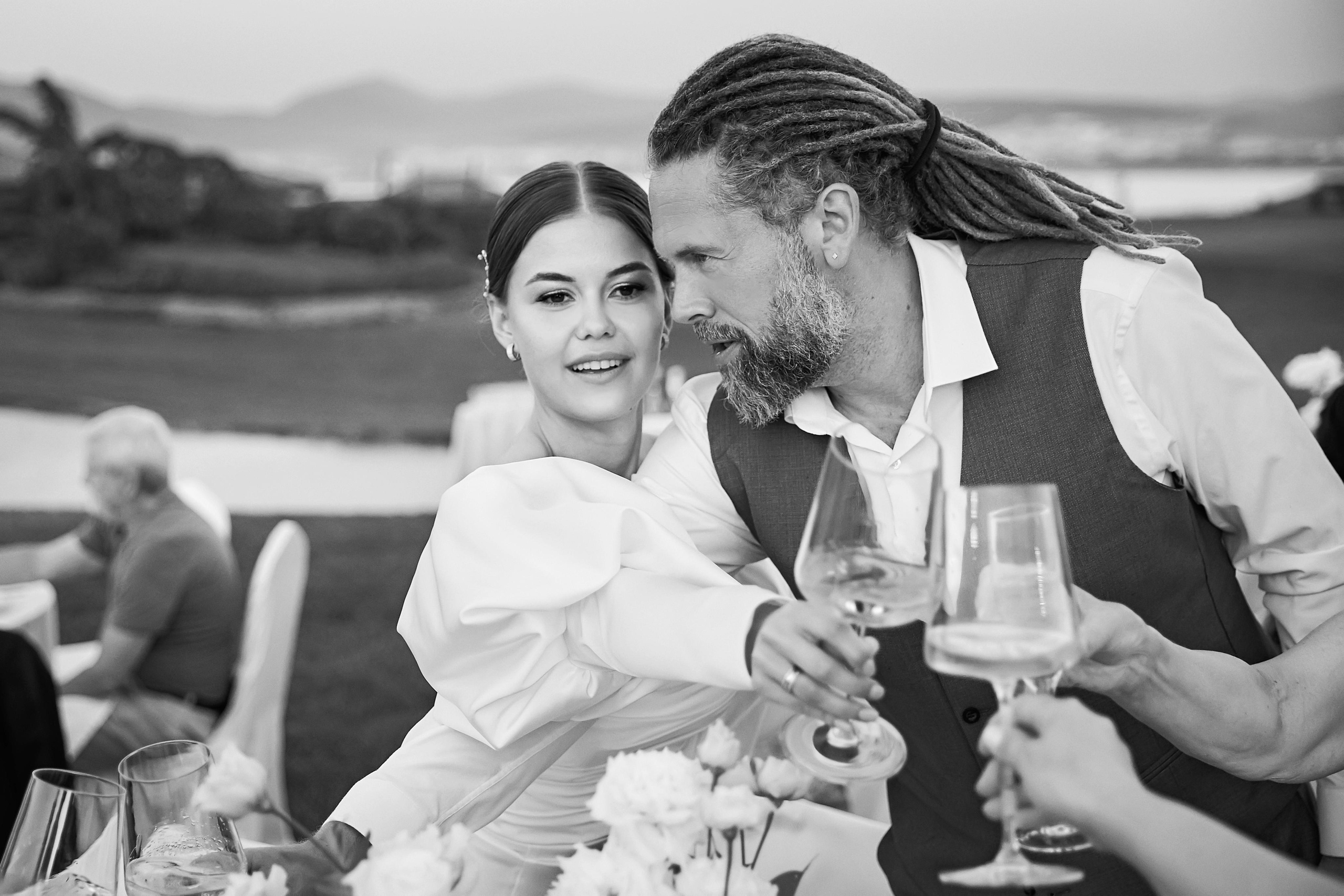 Камерная свадьба для самых близких в окружении моря, гор и гольфа!. ТВИНС СТУДИО — лучшие свадебные фотографы и видеографы в Краснодаре