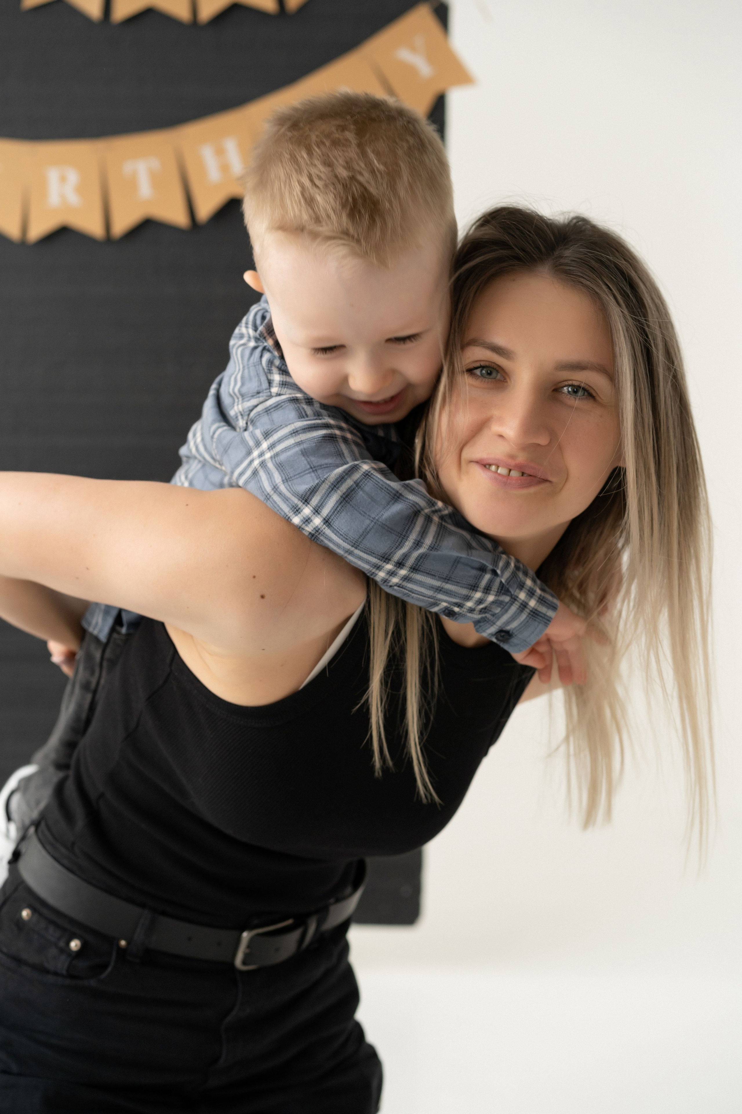 Мир для троих. Моменты и истории о вас настоящих