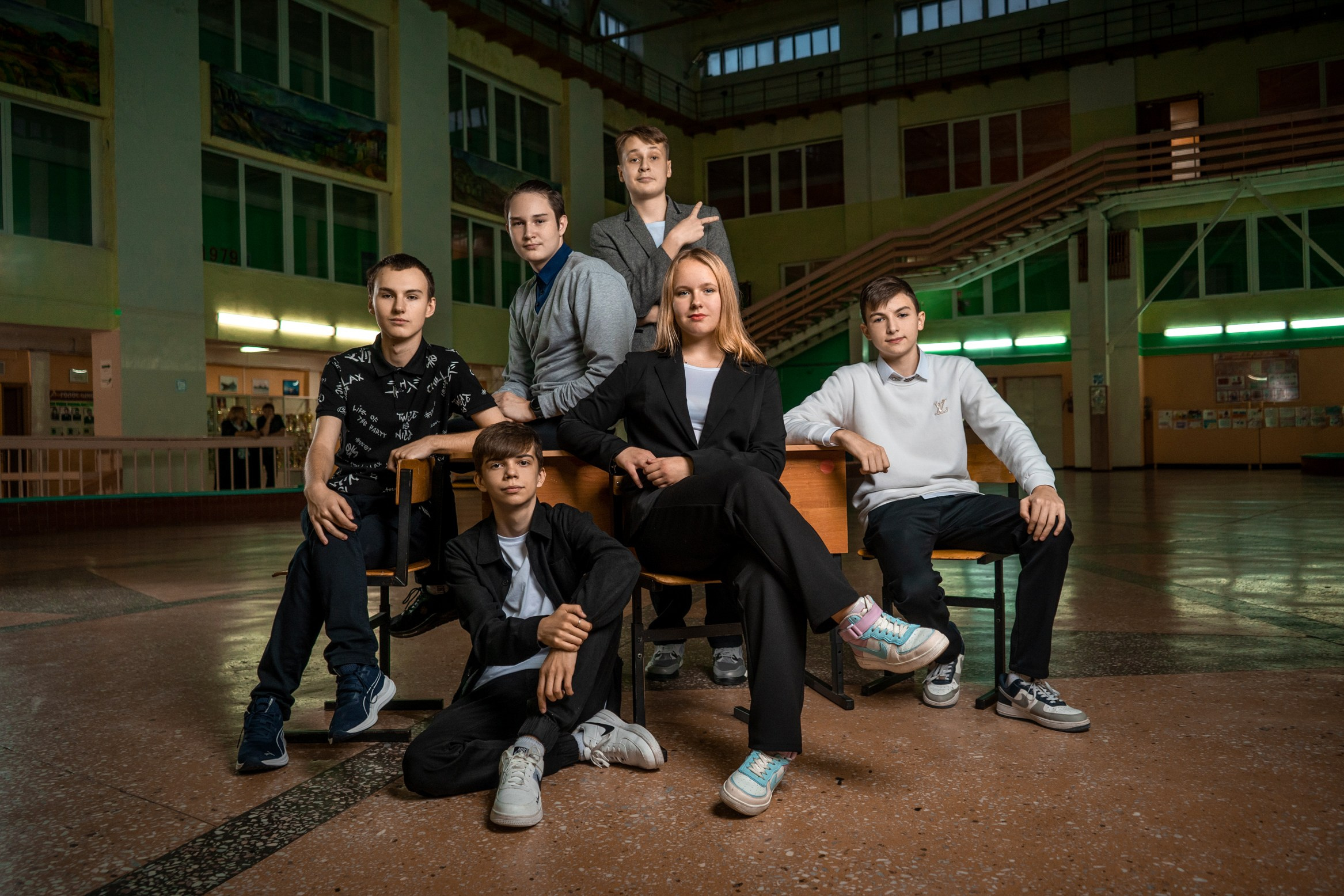 Школьная фотография Мурманская область 9 класс. Выпускные Альбомы Мурманск Санкт-Петербург