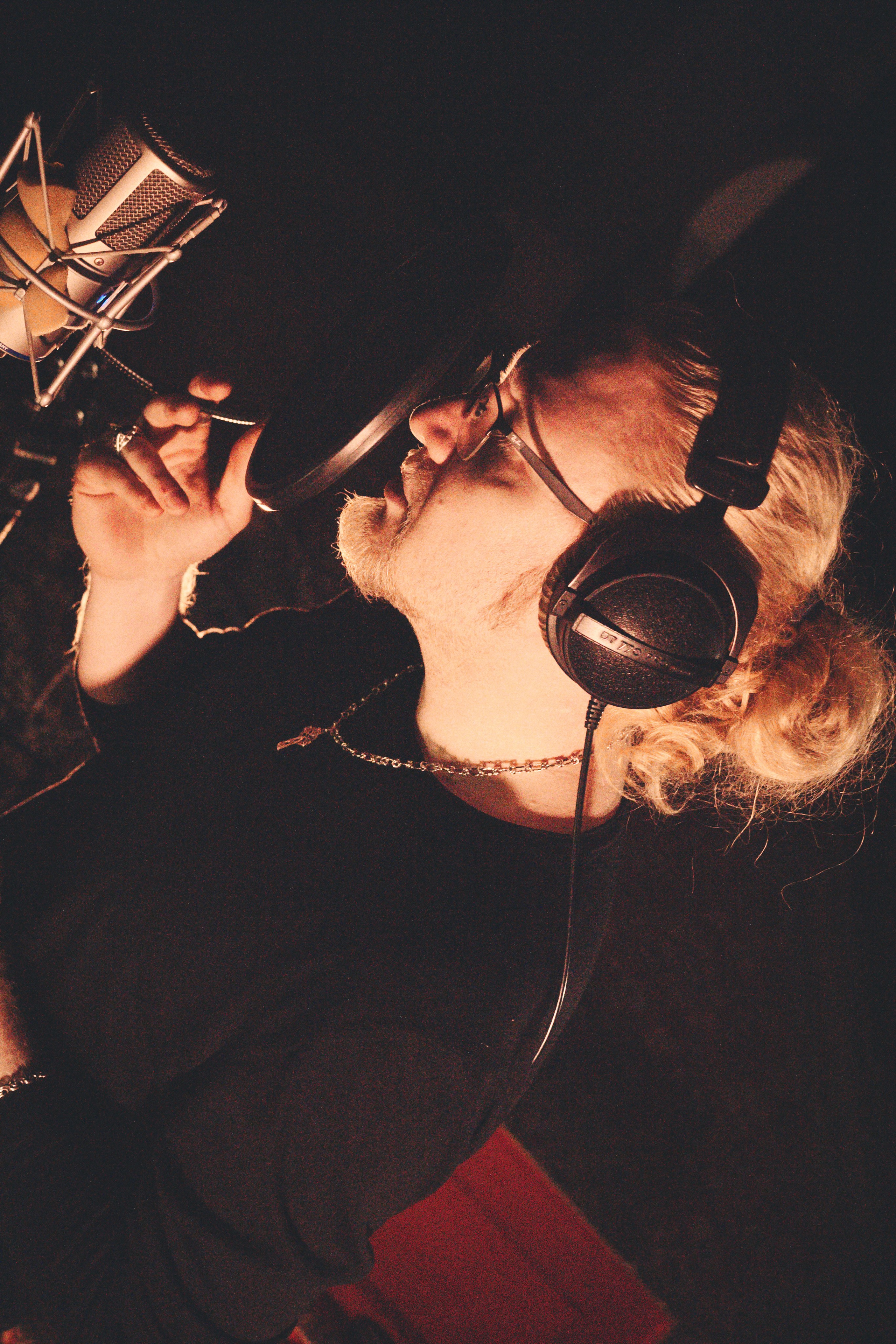 Голова Муэссы/Параметрика — Запись Ретроградного Меркурия. Фотография для артистов