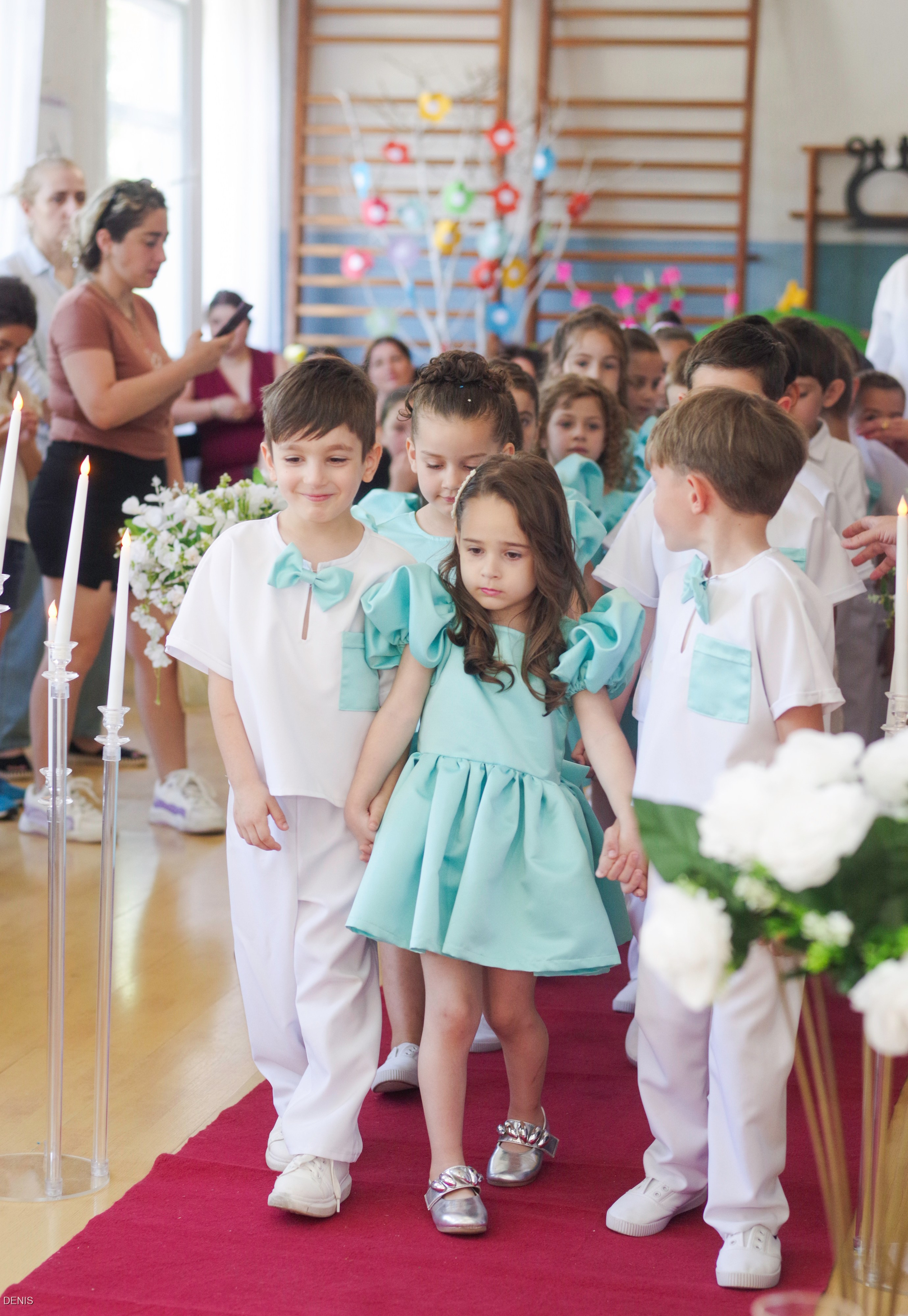 В детском саду. Портретный фотограф Денис Милютин