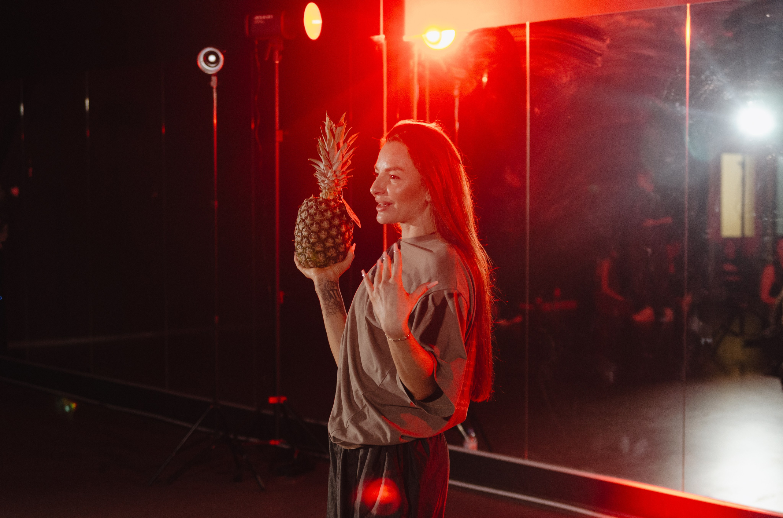 Мастер-классы по High Heels/Girly hip-hop от Оксаны ATTA. Денисова Аля — фотограф для парных съемок и индивидуальных историй в Барнауле