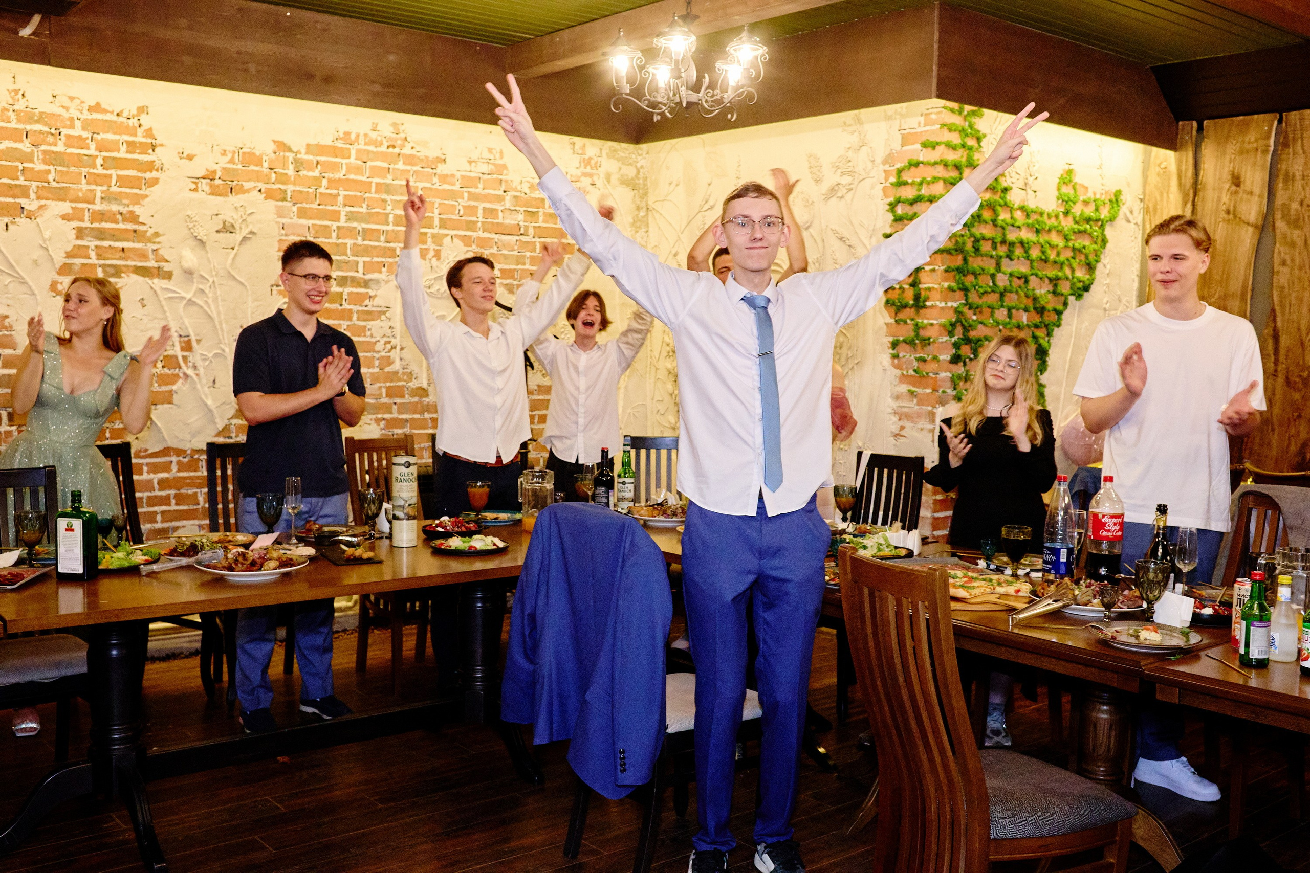 Выпускной 35 Сош. Фотограф Выпускные альбомы Таганрог Сергей Коробченко