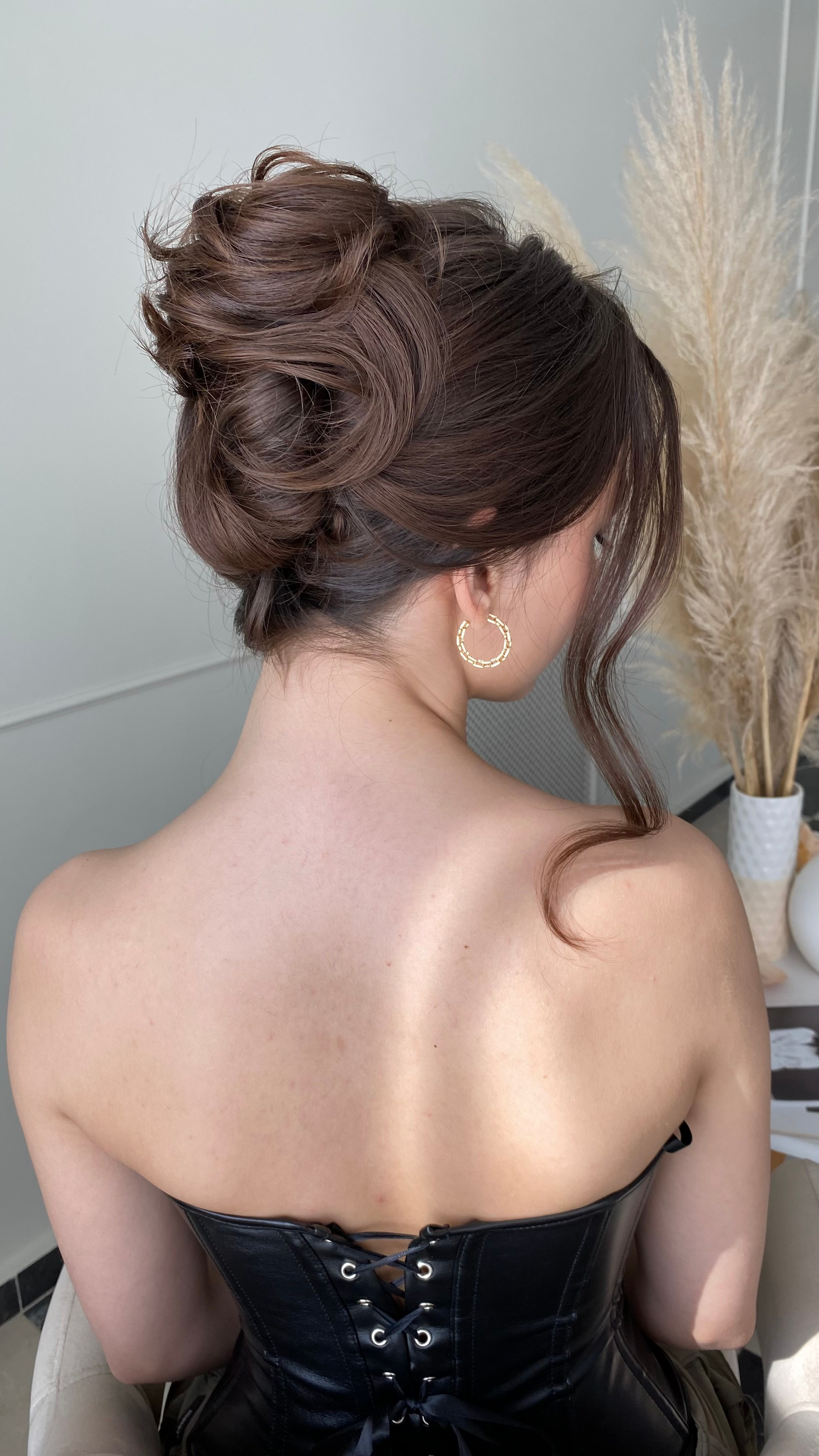 Собранные прически. Свадебный стилист по прическам и макияжу в Ростове-на-Дону Даниэла Дар