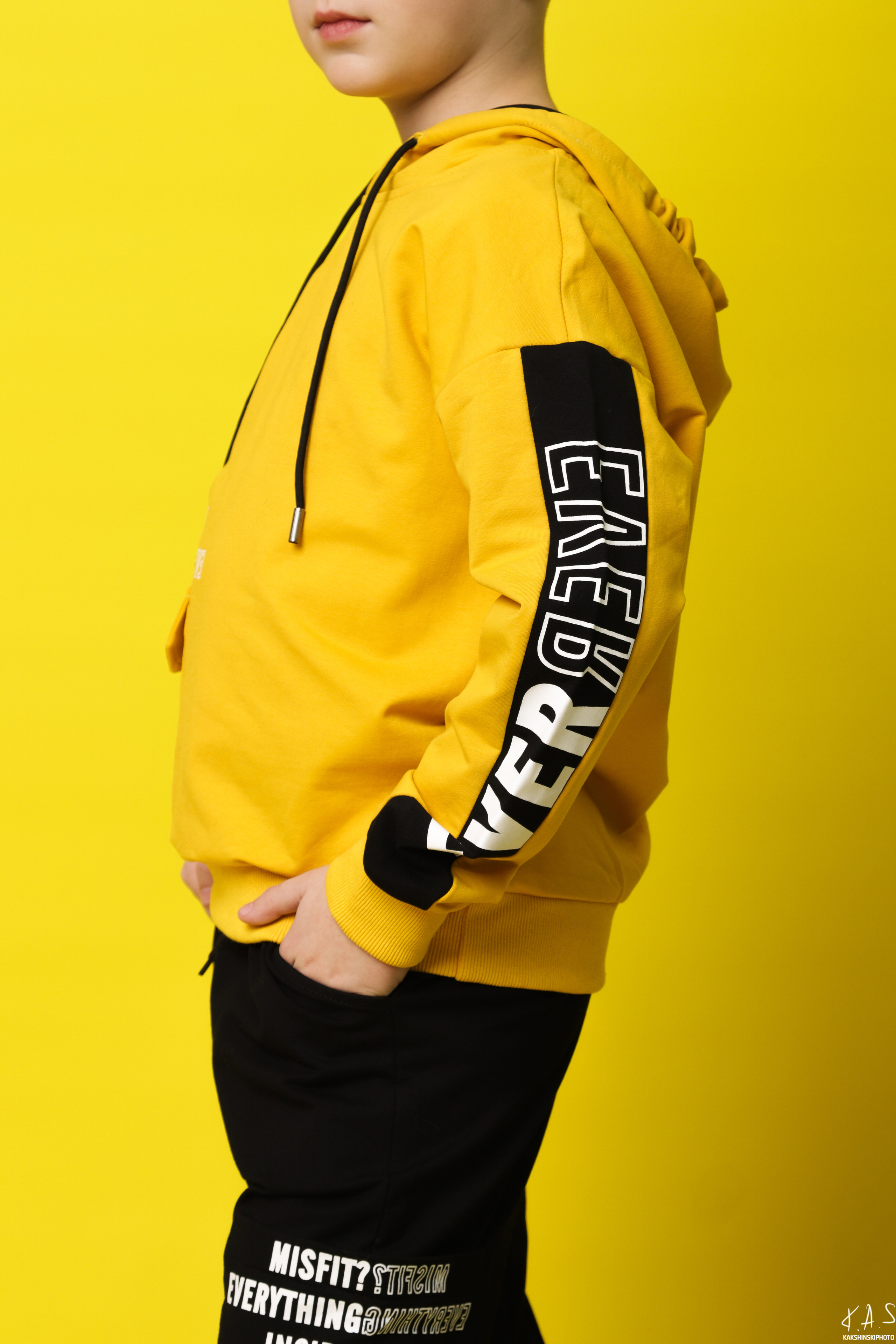 Каталожка. Магазин детской одежды «Modakids». Фотография и видеосъёмка