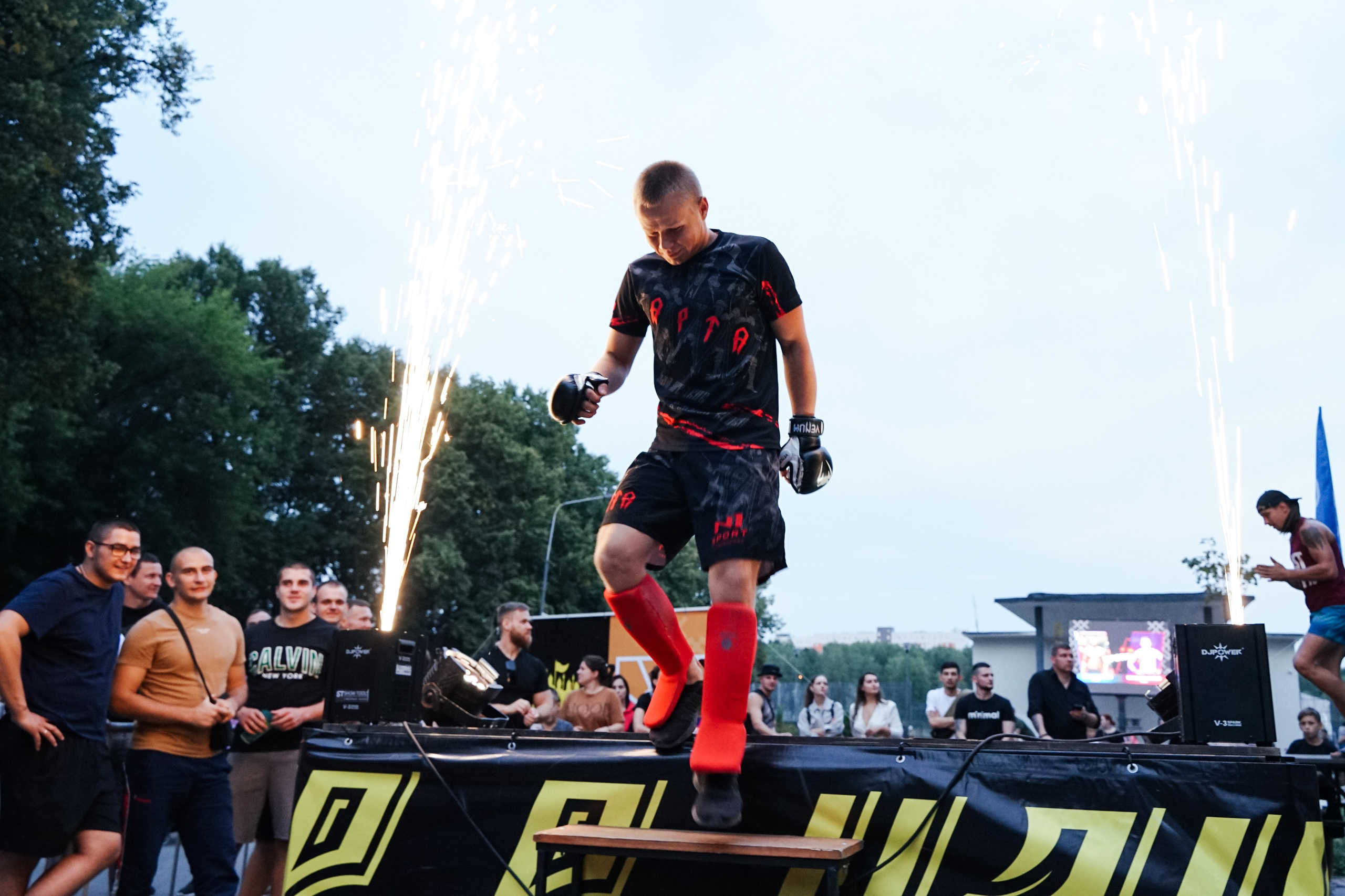 Вечер боев в ЦПКиО. Фотограф Надежда Погребняк | Рязань | Москва