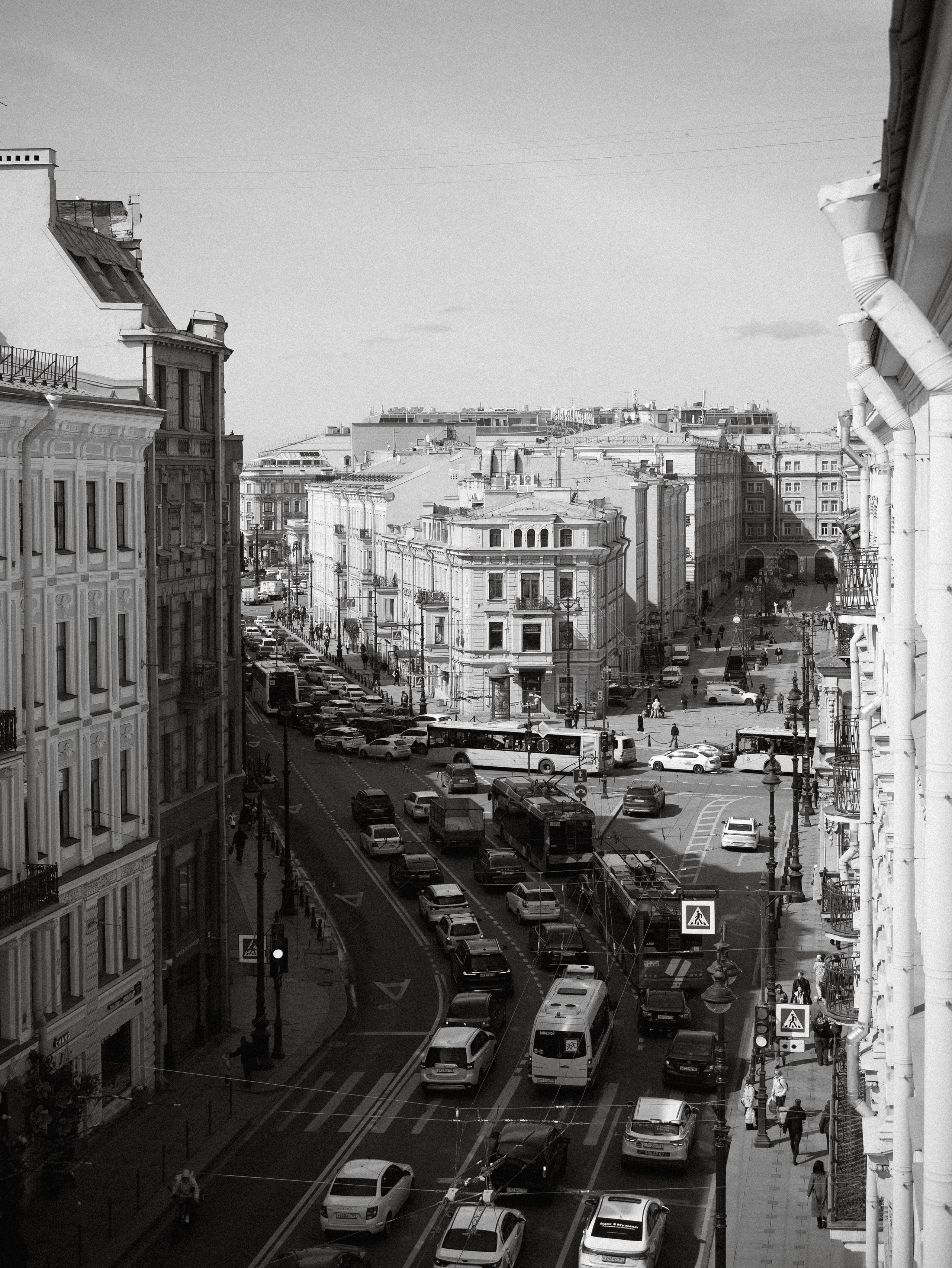Петербург держал за руку, а любовь — за сердце. Свадебный фотограф Москва Ирина Писарева