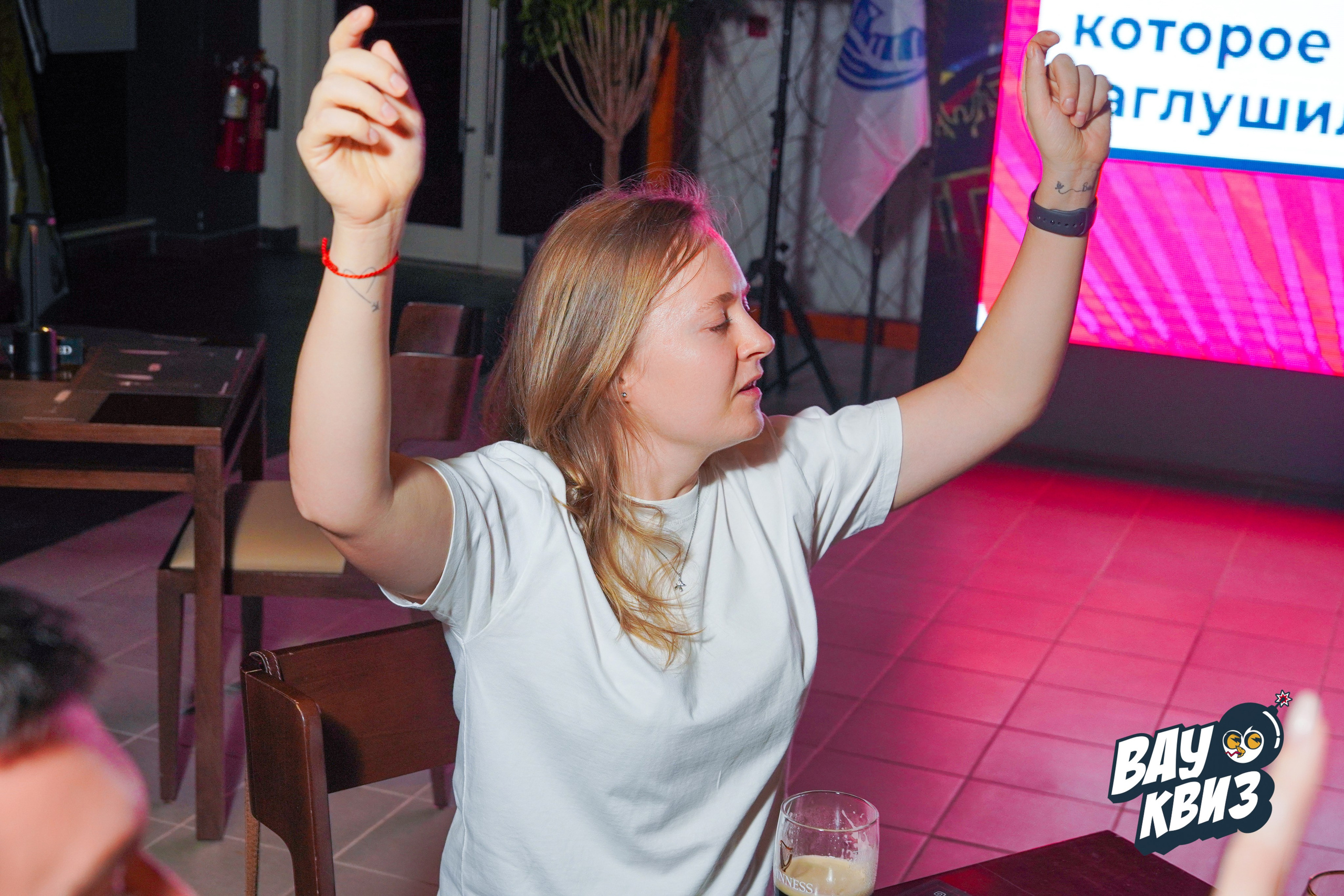 WOW QUIZ DUBAI. Фото | Видео Контент Мишель Ватаманюк