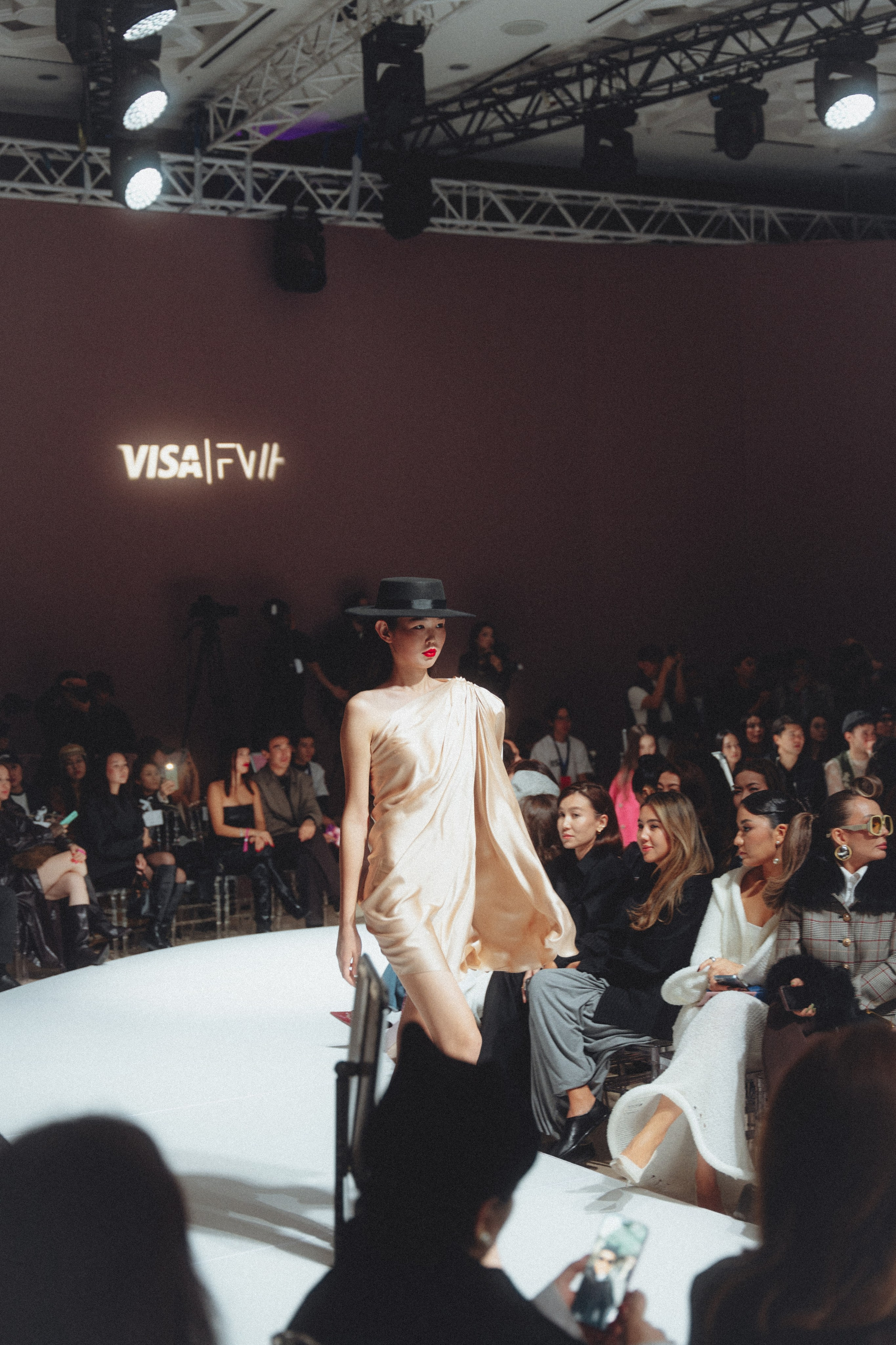 VISA FASHION WEEK ALMATY SS26 / THE PODIUM