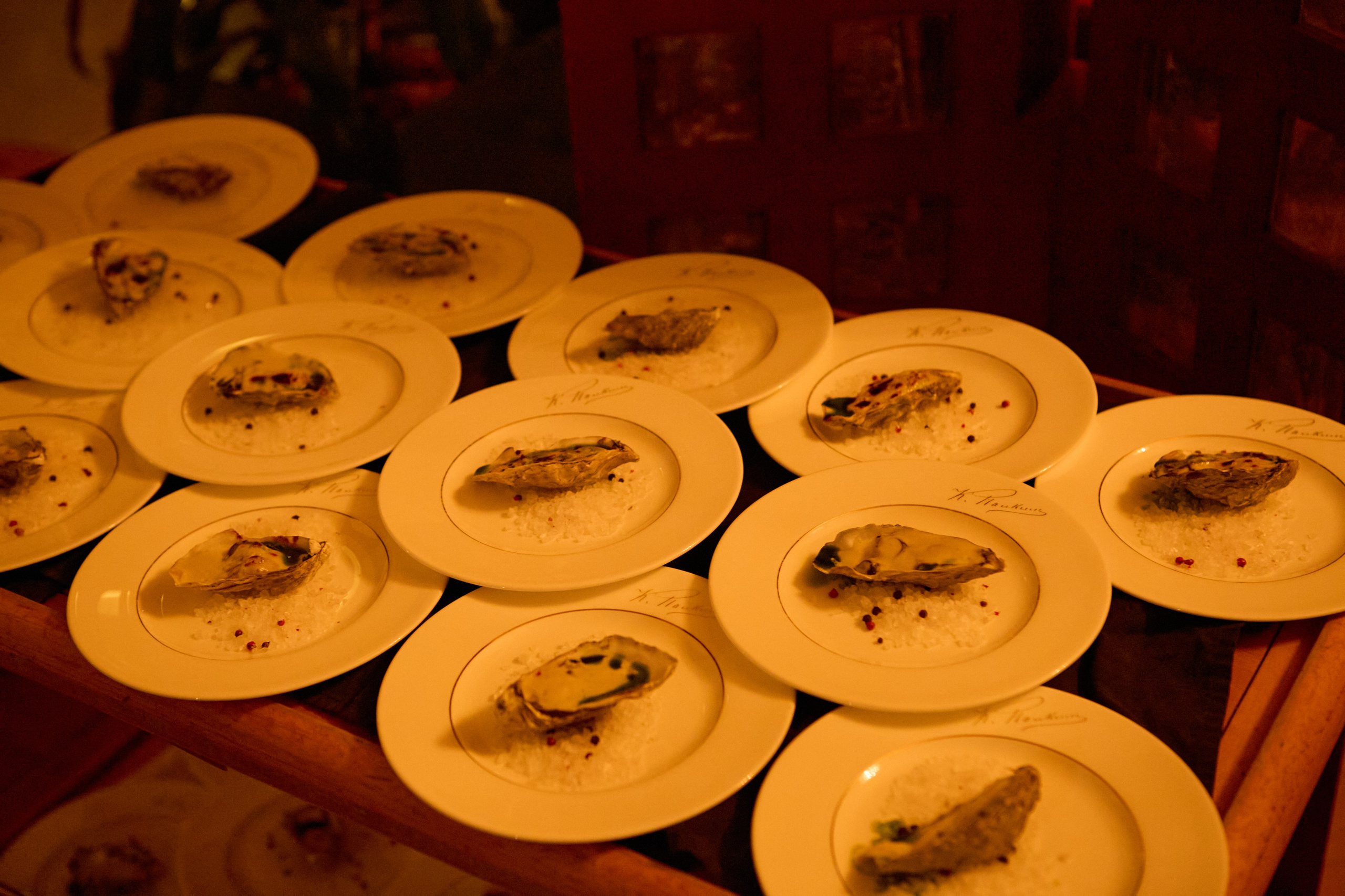 Evening on Nevsky Prospect Street at the Palkin Restaurant. Фотограф в Санкт-Петербурге Владимир Тихомиров