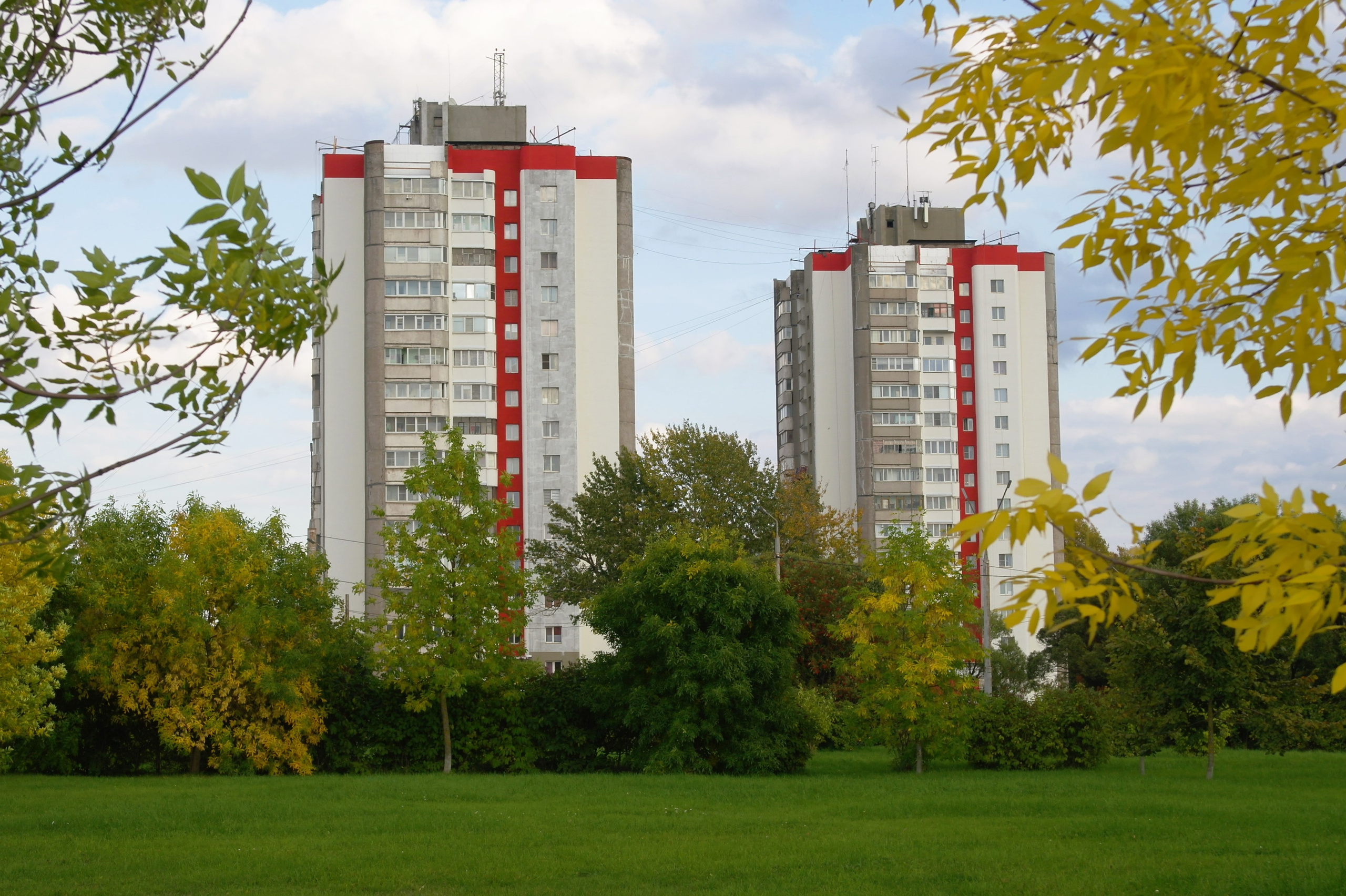 Сентябрь 2025. Den Mirov — Фотограф, Музыкант