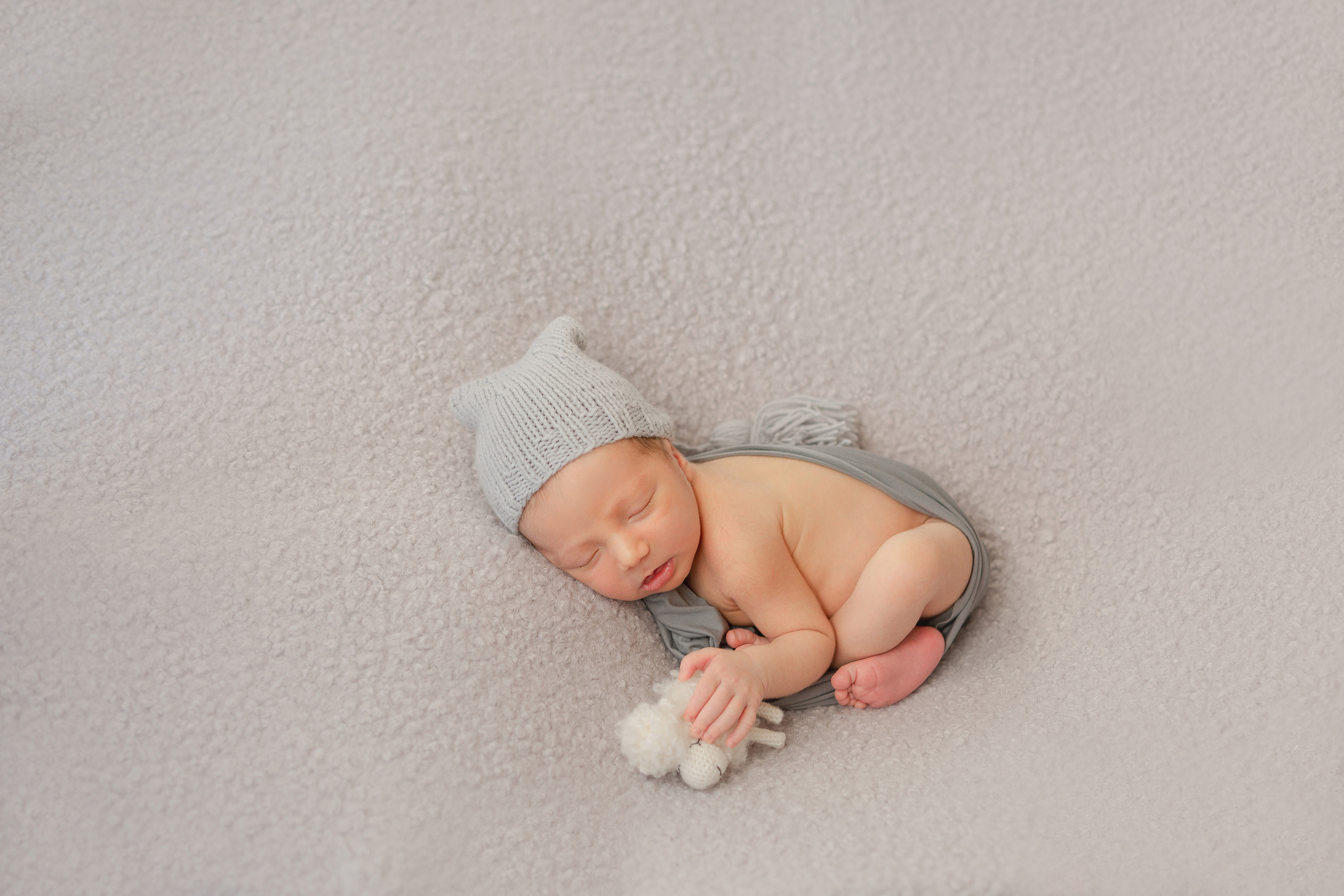 Новорожденные. Фотограф новорожденных в Симферополе Эльмира тизе