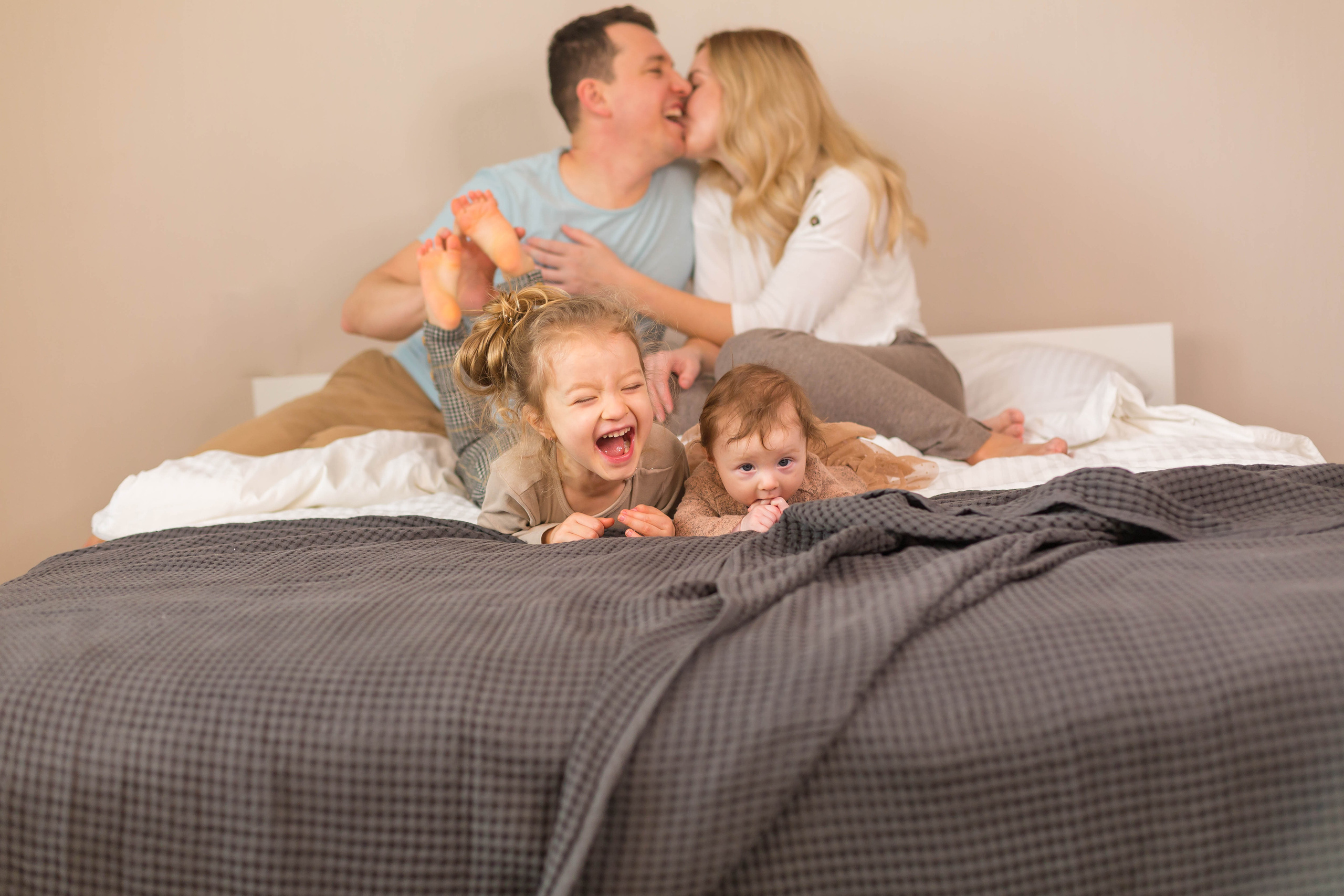 Семейные. Фотограф новорожденных в Симферополе Эльмира тизе