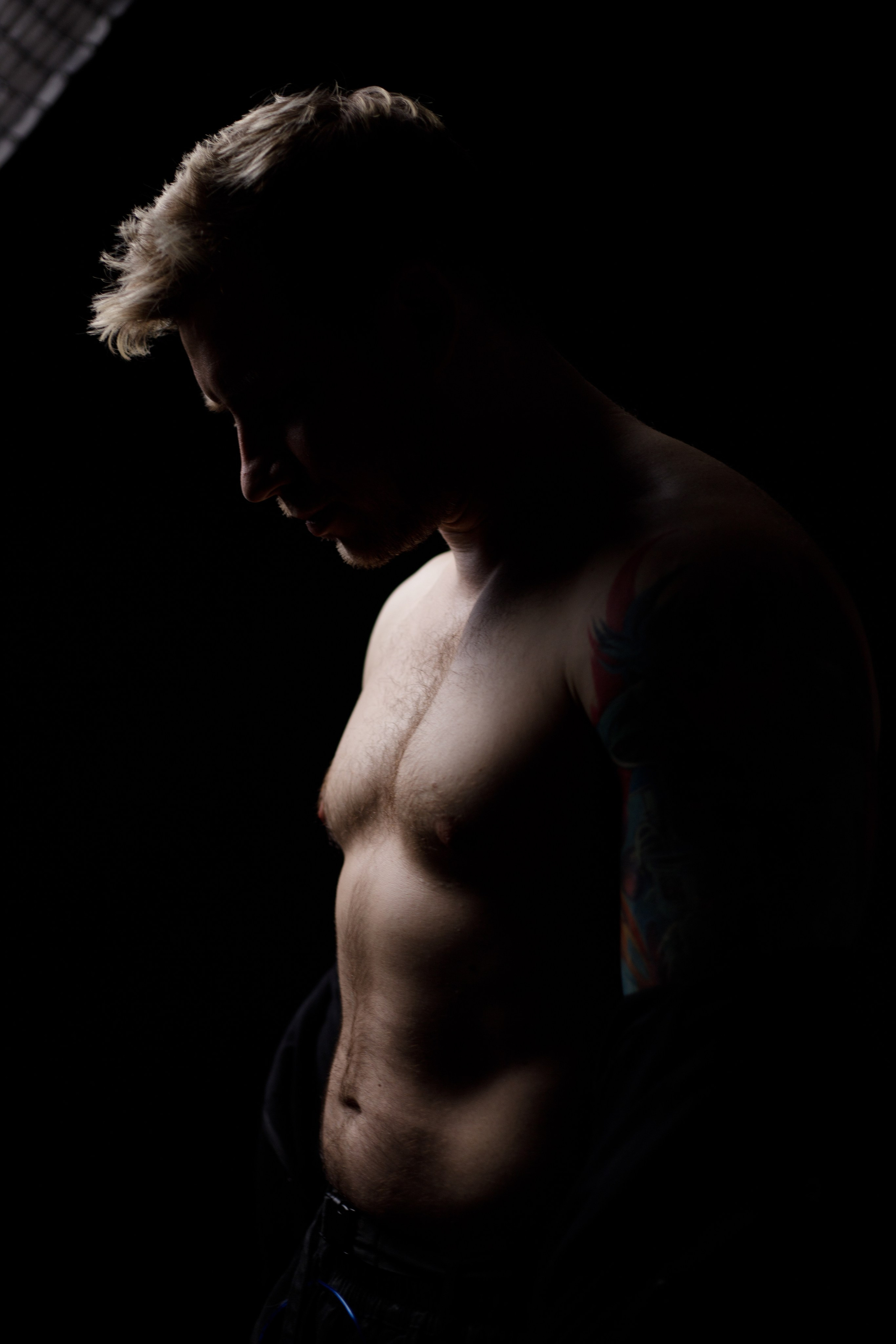 Антон. Фотограф в Тюмени Даша Михнова. Портреты, фотопроекты, фотодни