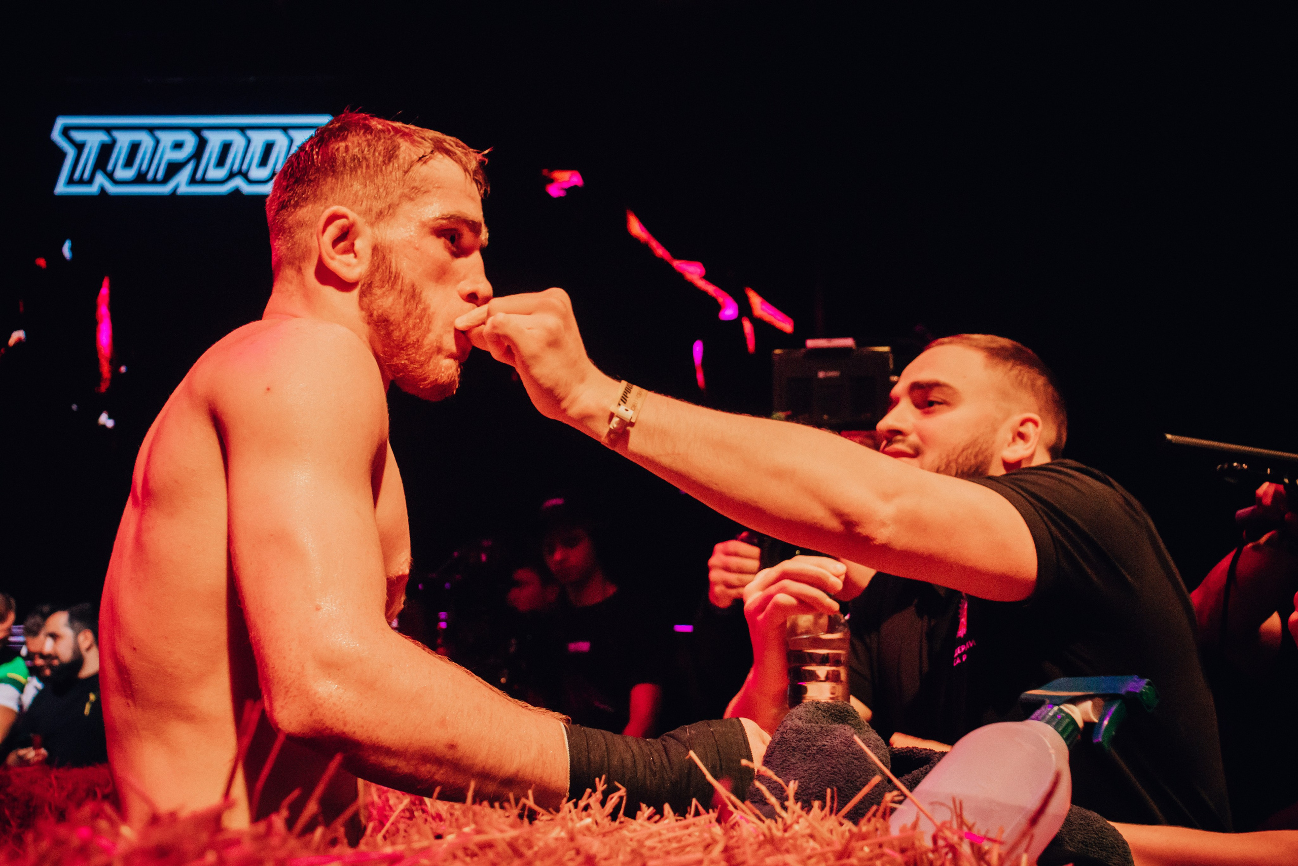 Кулачные бои TopDog. Анастасия Тен