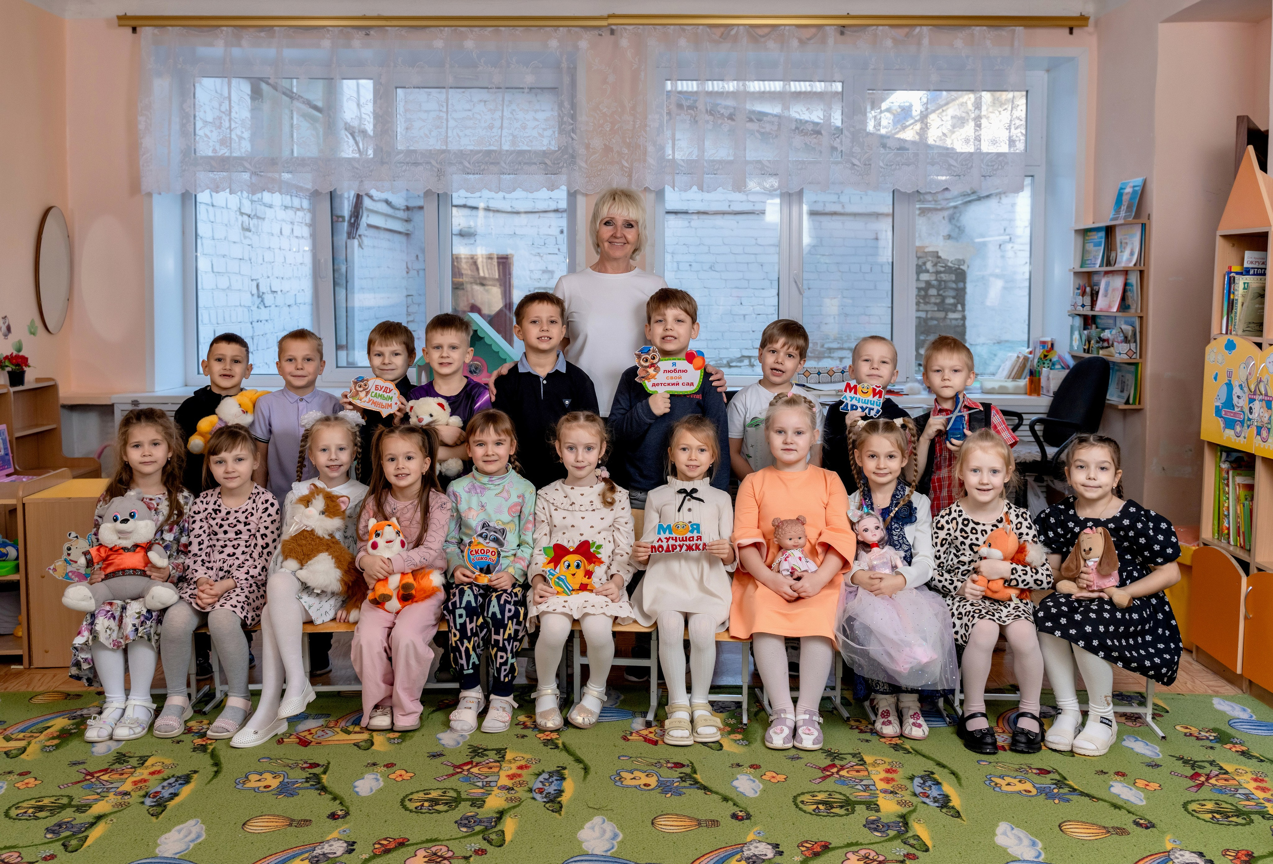 Альбом «Колокольчик» на 8 разворотов. Школьный и семейный фотограф в Ульяновске Елена Агафонова