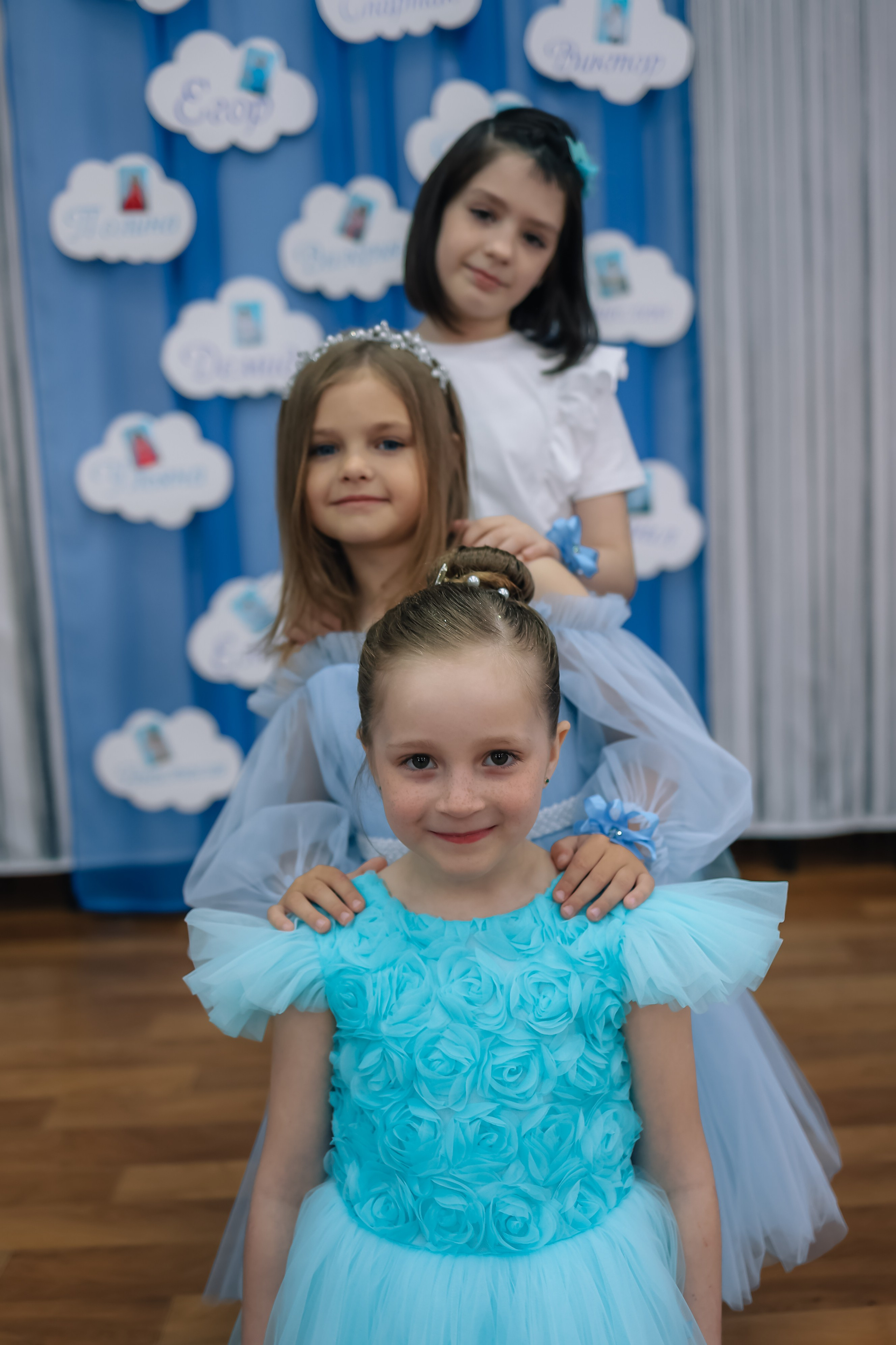 Семейный и детский женский фотограф в Новосибирске | Алёна Малахова продолжение следует  выпускные альбомы