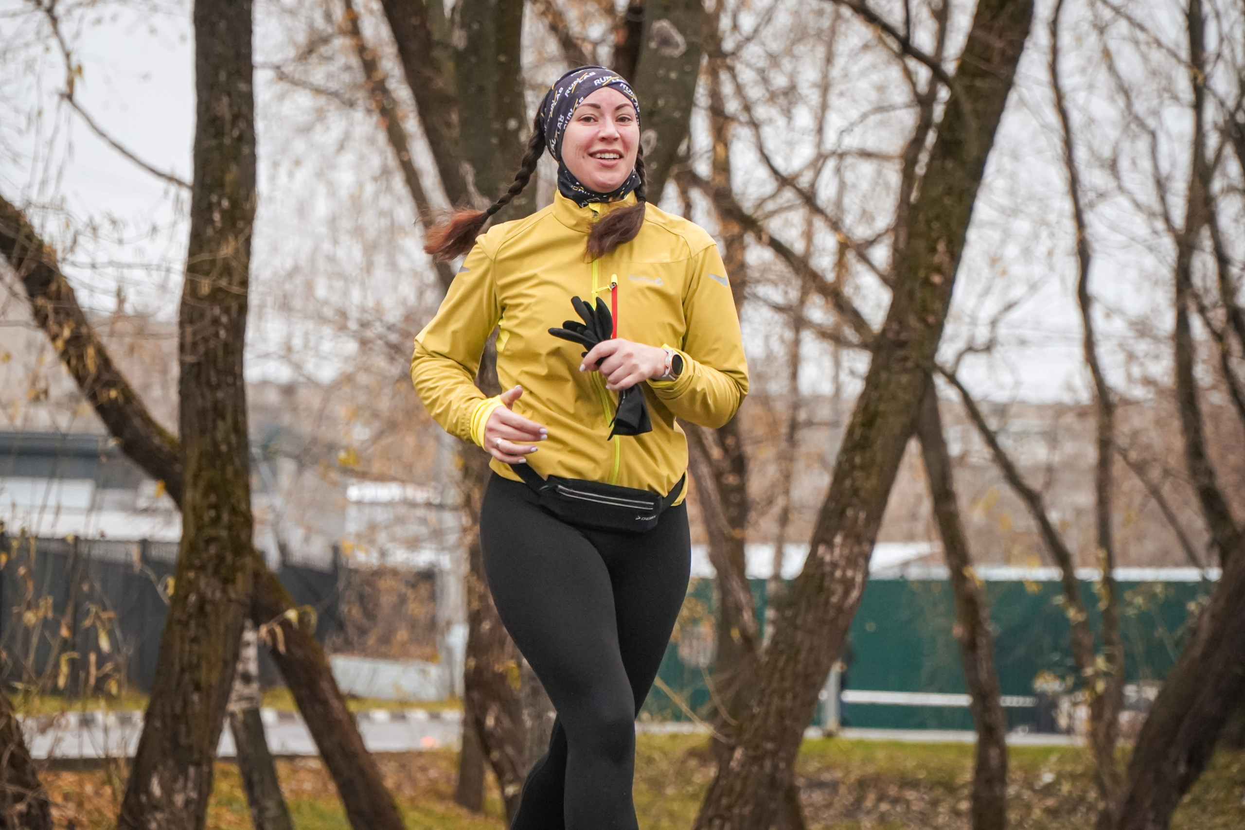 5 вёрст Реутов 16.11.2024. Роман Капилюшов. Бег. Фото. Видео. г. Люберцы