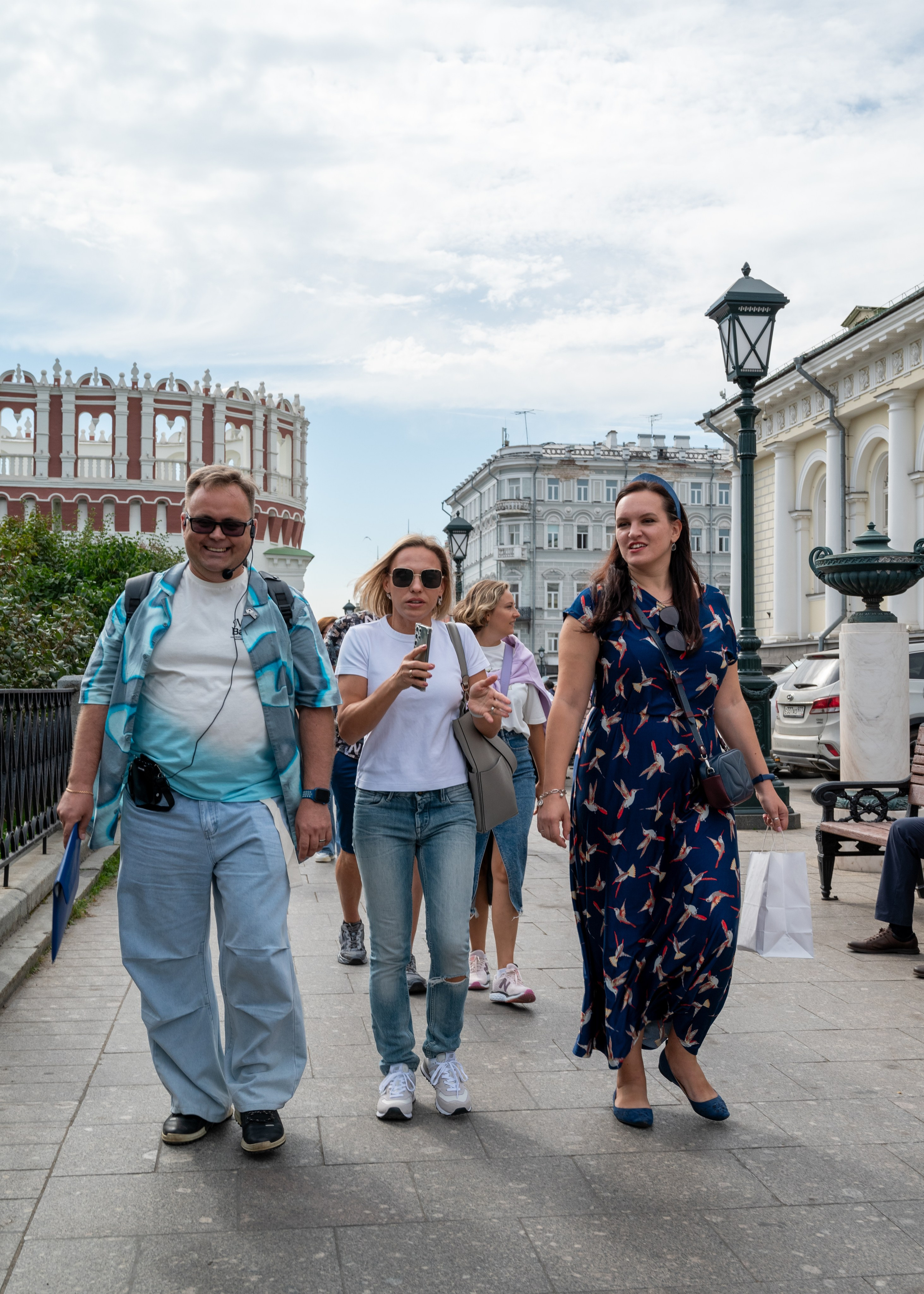 Фотопрогулка в Александровском саду. П&П — Полезное с Приятным. Фотоэкскурсии — Москва на память. Экскурсовод и фотограф в Москве. Увези столицу в своём альбоме!