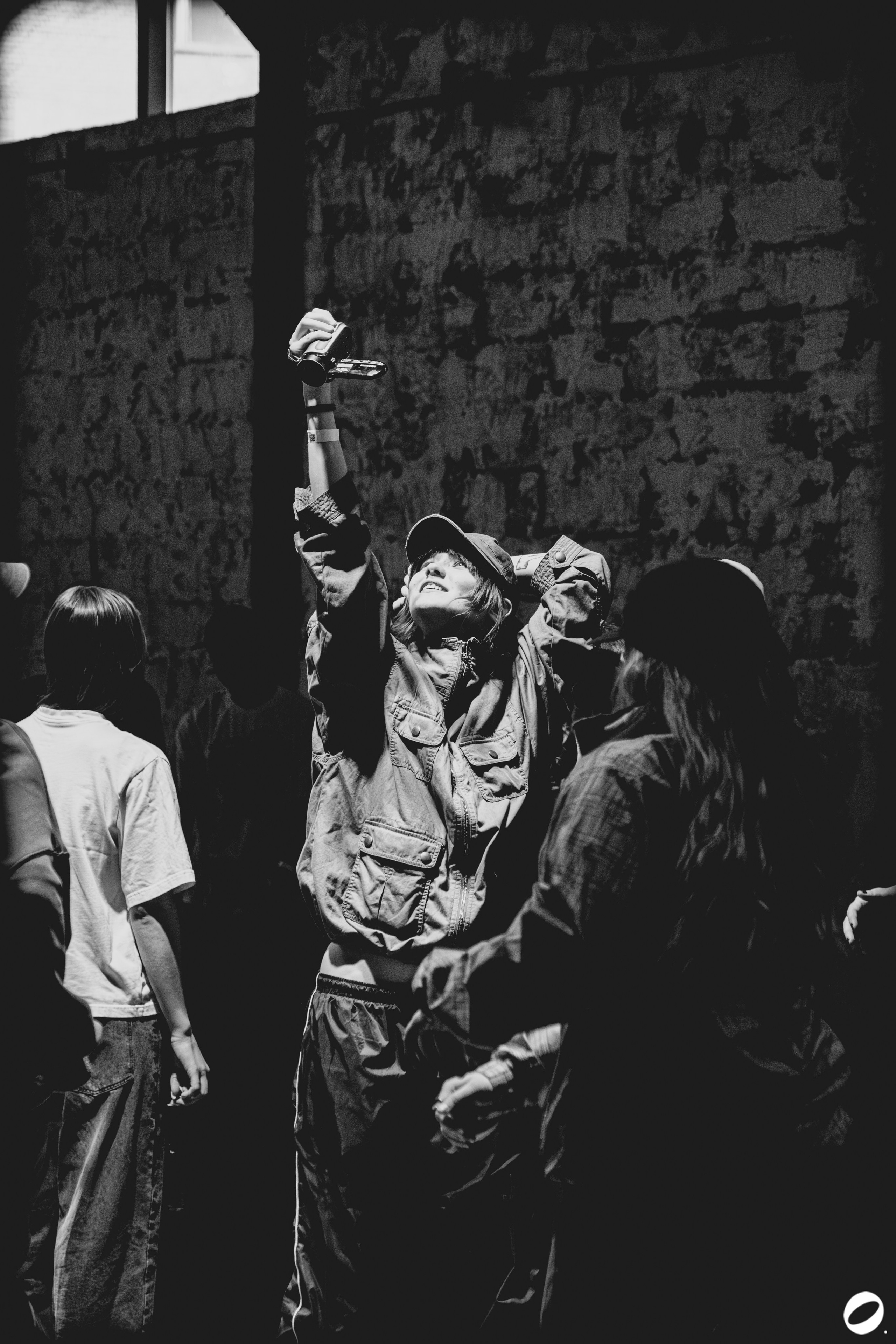 ODD.CLUB 04/04 (@youlovebu). Соня бу тебя сфоткала