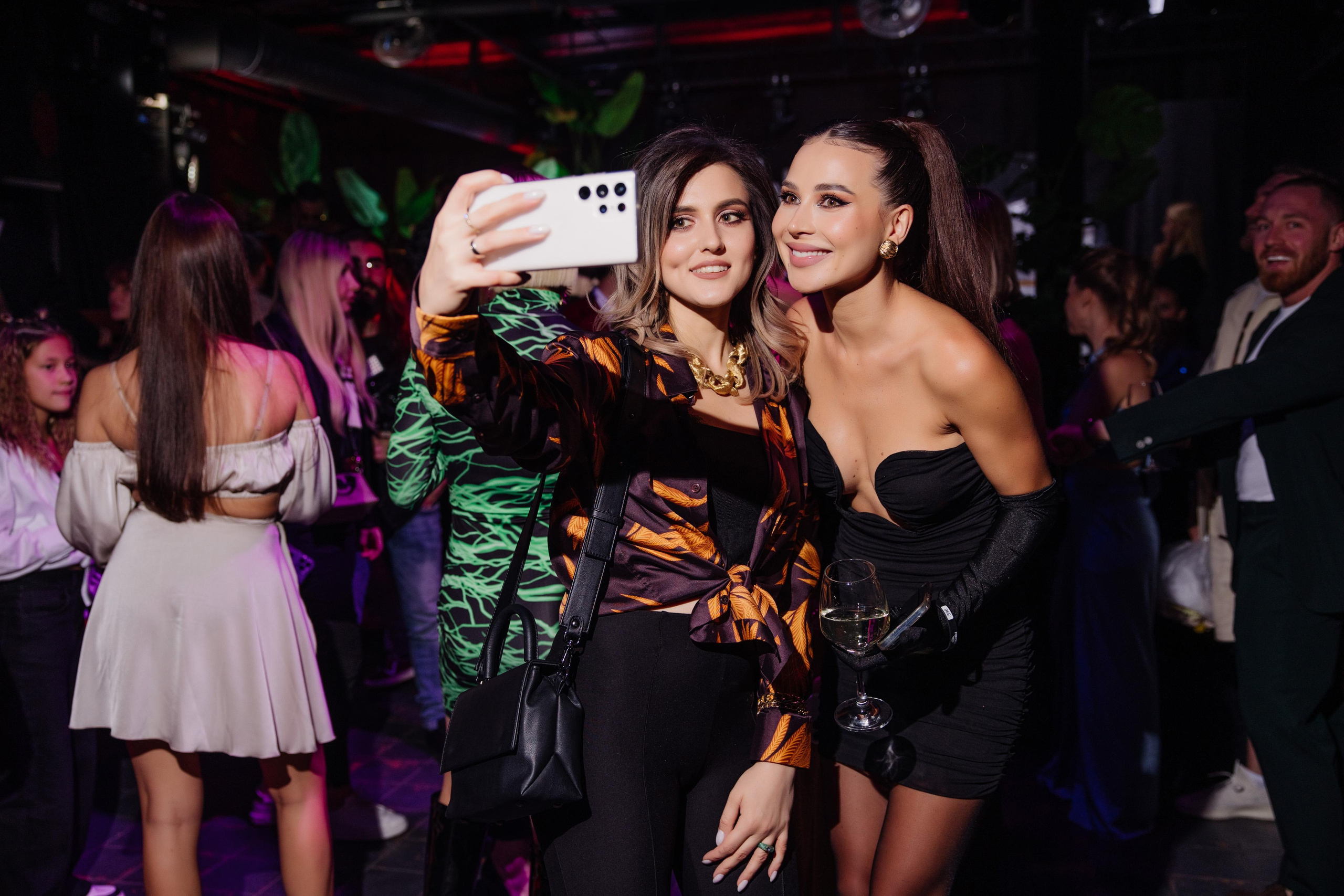 HELEN YES. Репортажный фотограф Ольга Кочетова в Москве