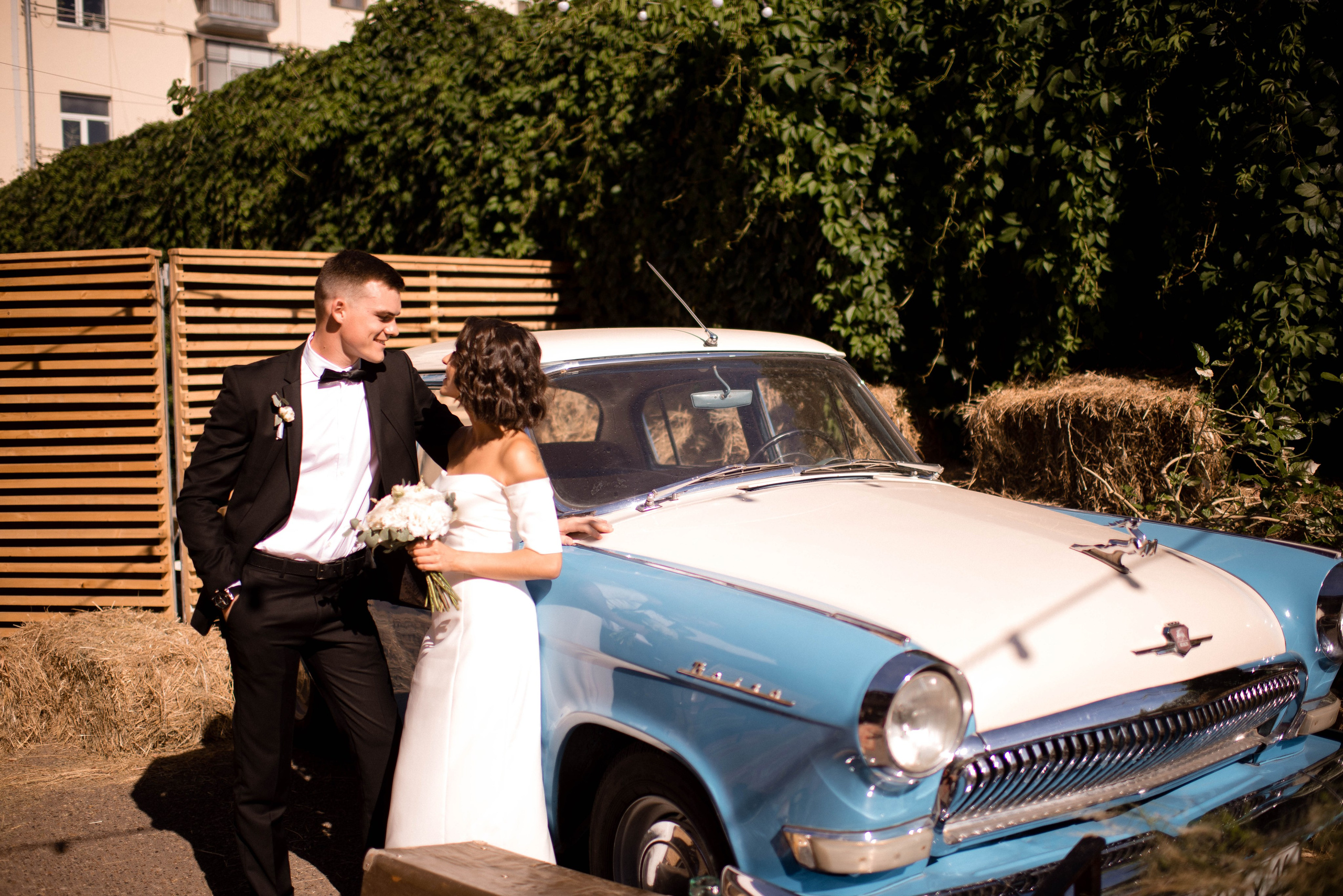 Айгуль и Юрий. Главная